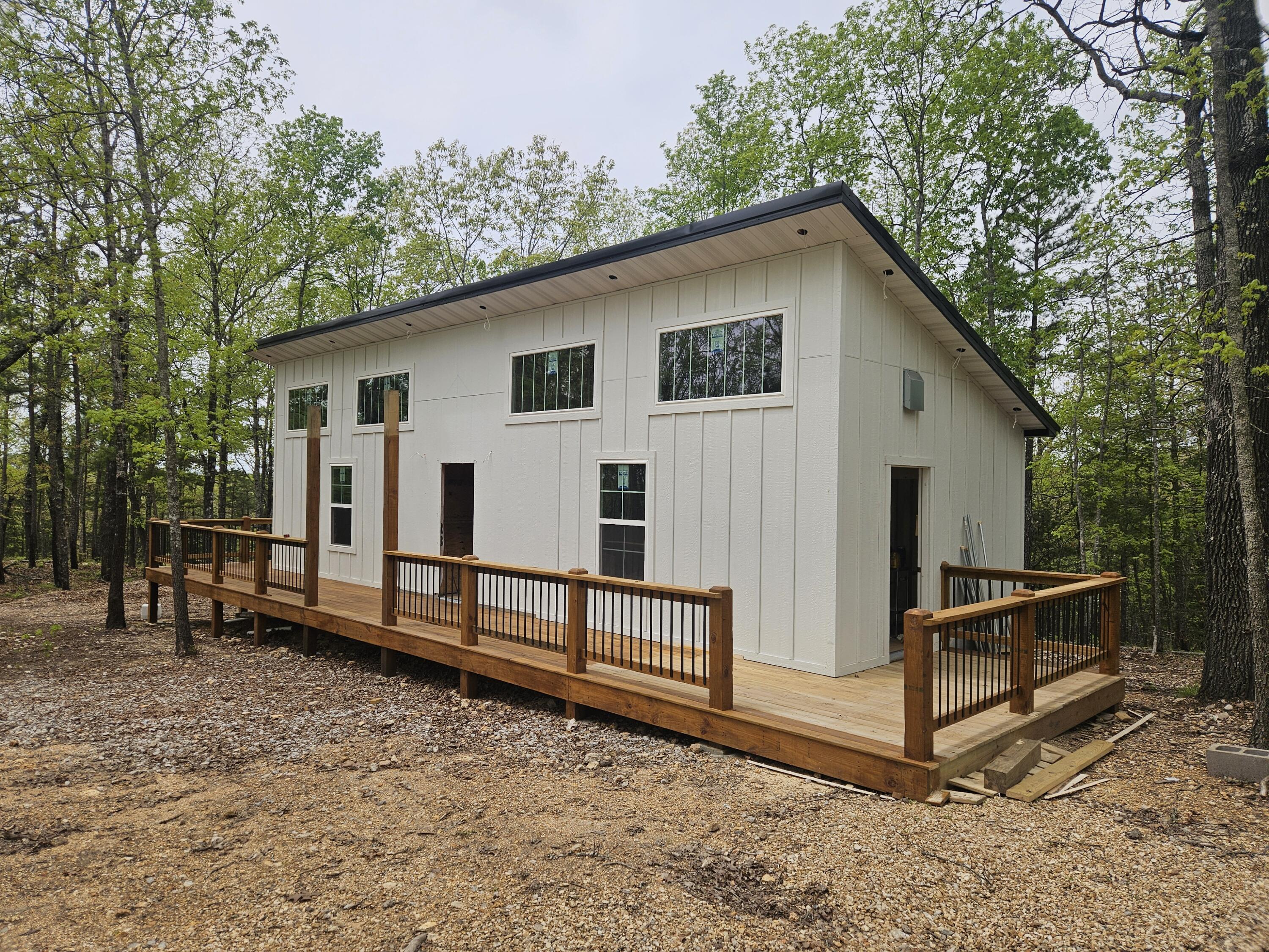 25598 C-228 Property Photo 55