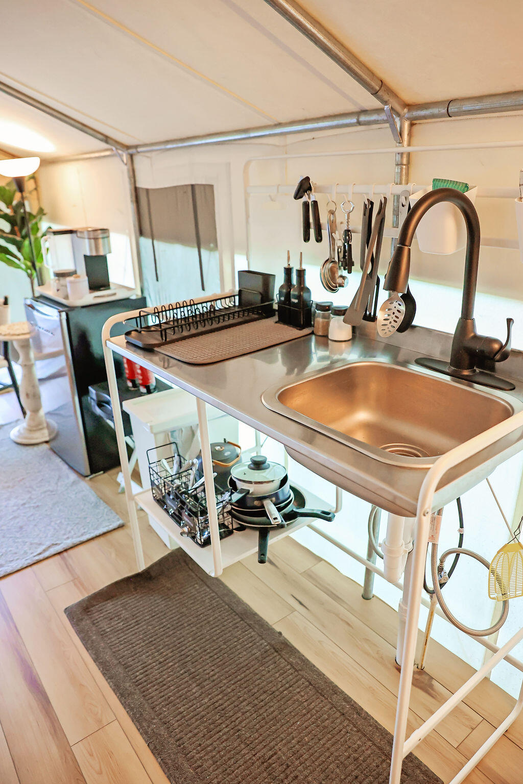 25598 C-228 Property Photo 65