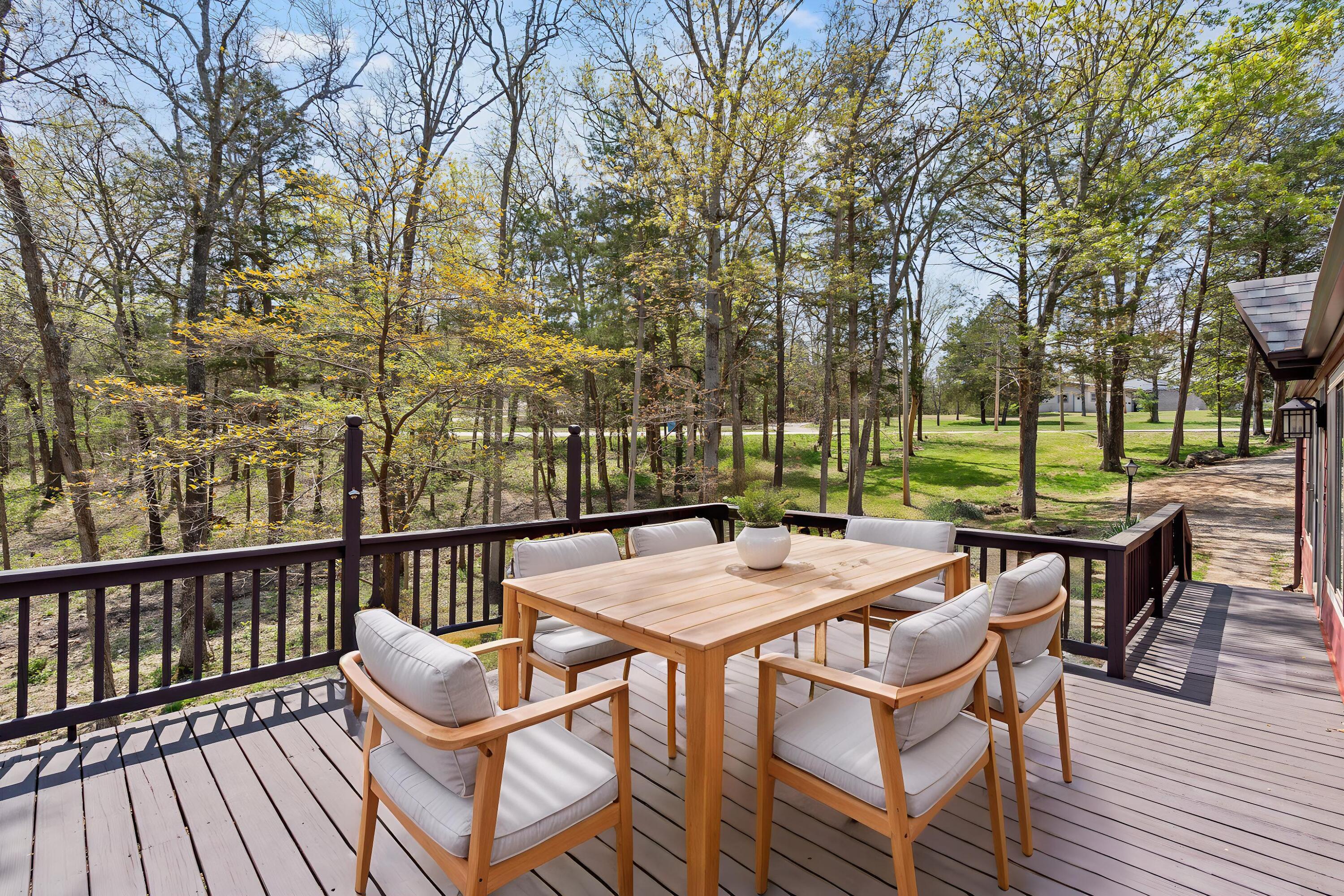 418 Briar Cliff Road Property Photo 11
