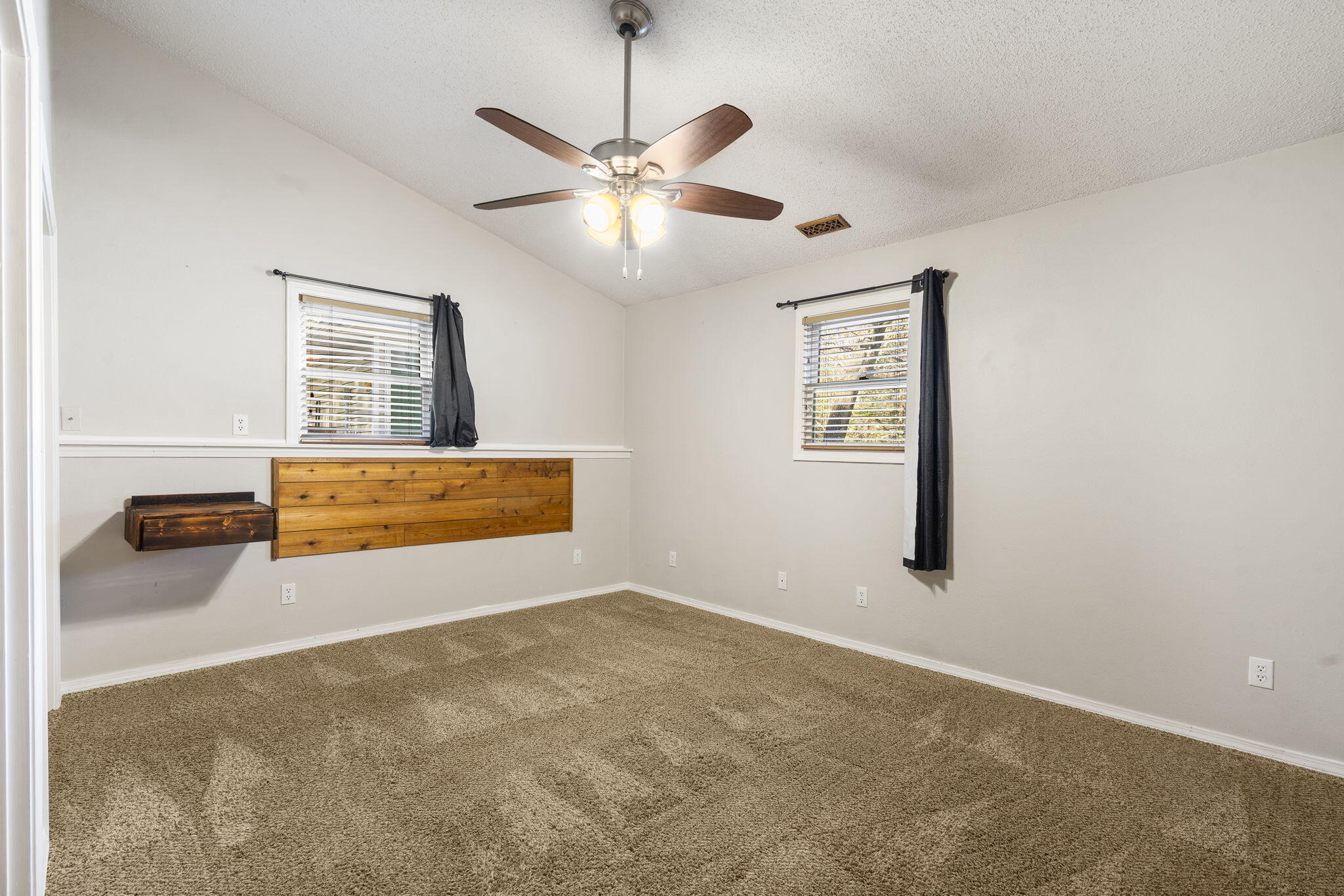 92 Cedar Cove Road Property Photo 7