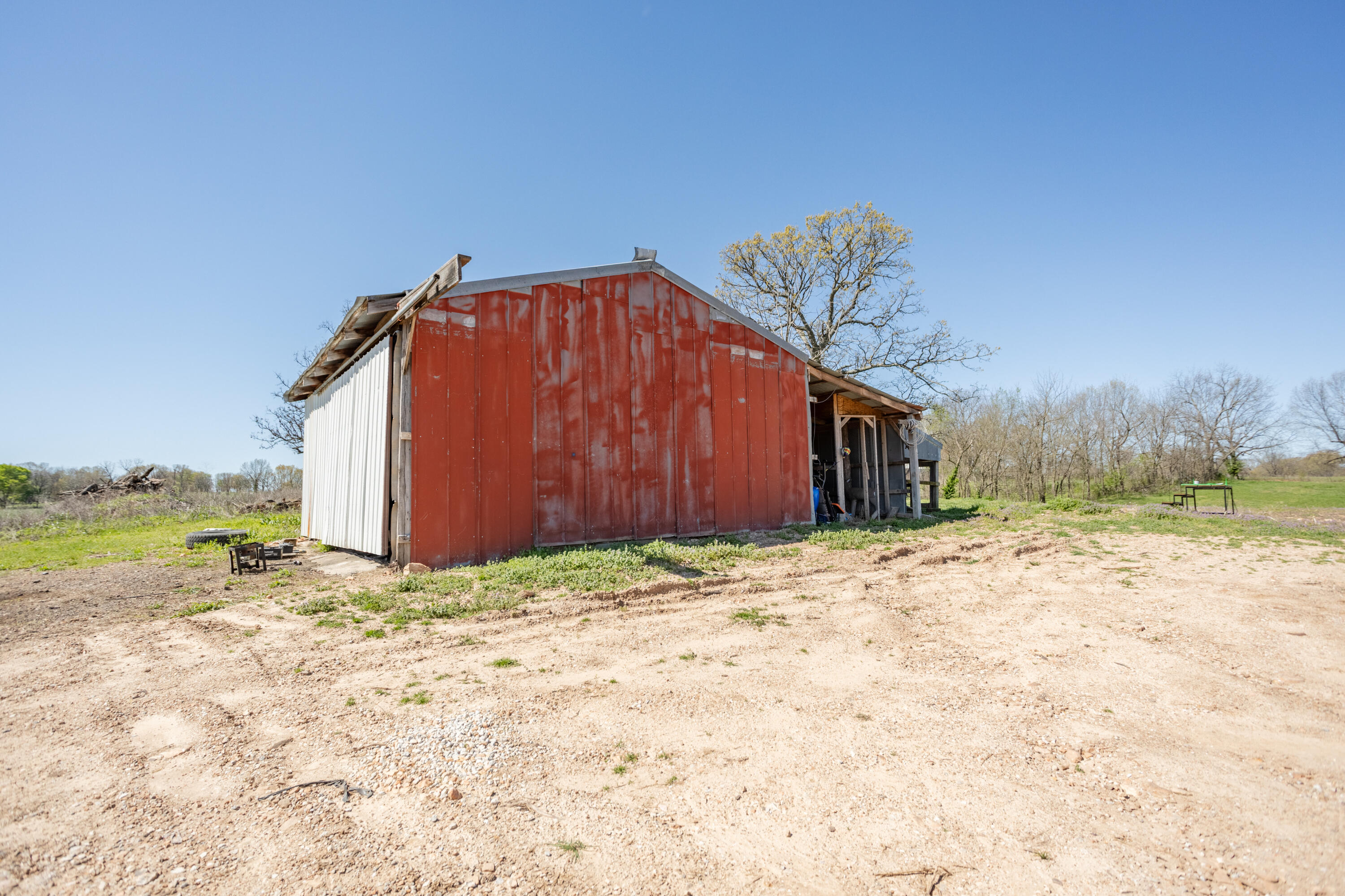 26097 Poppy Drive Property Photo 5