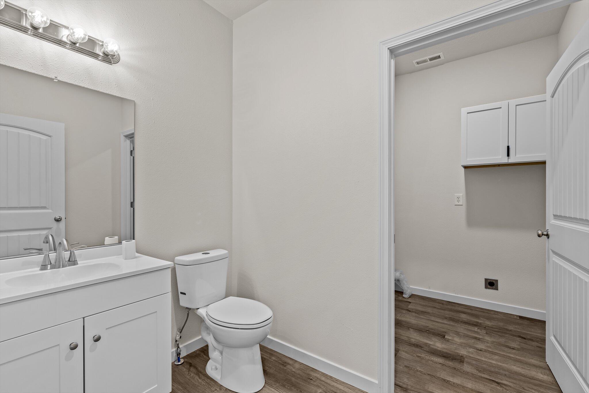 510 North Henry Street Property Photo 10