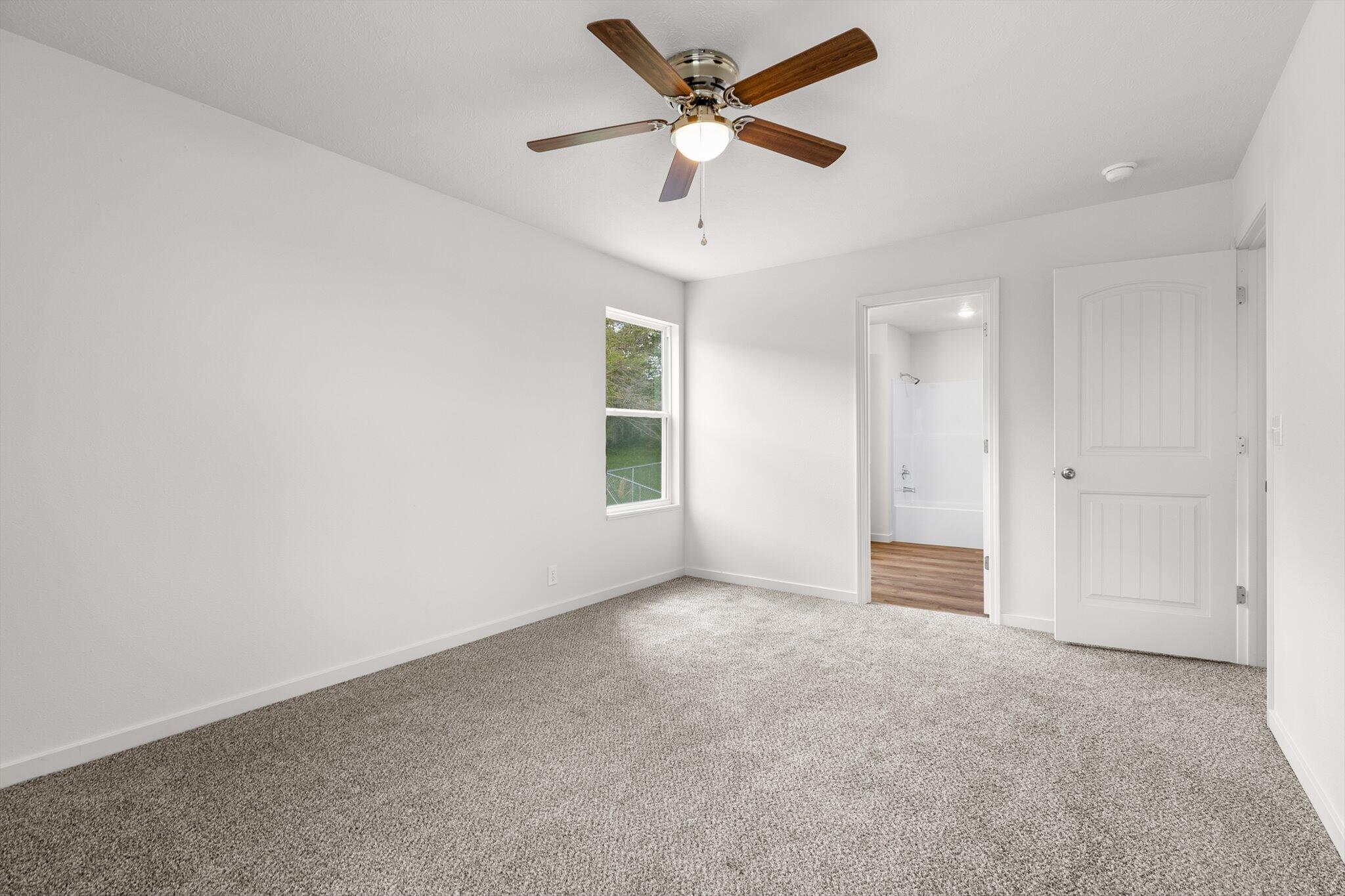 510 North Henry Street Property Photo 15