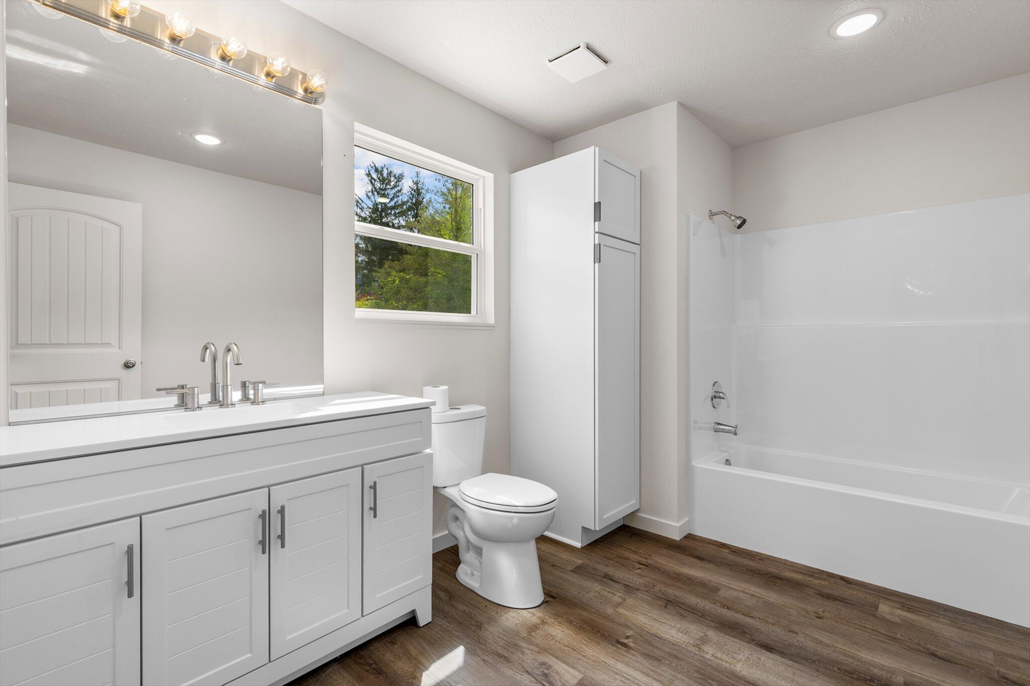 510 North Henry Street Property Photo 16
