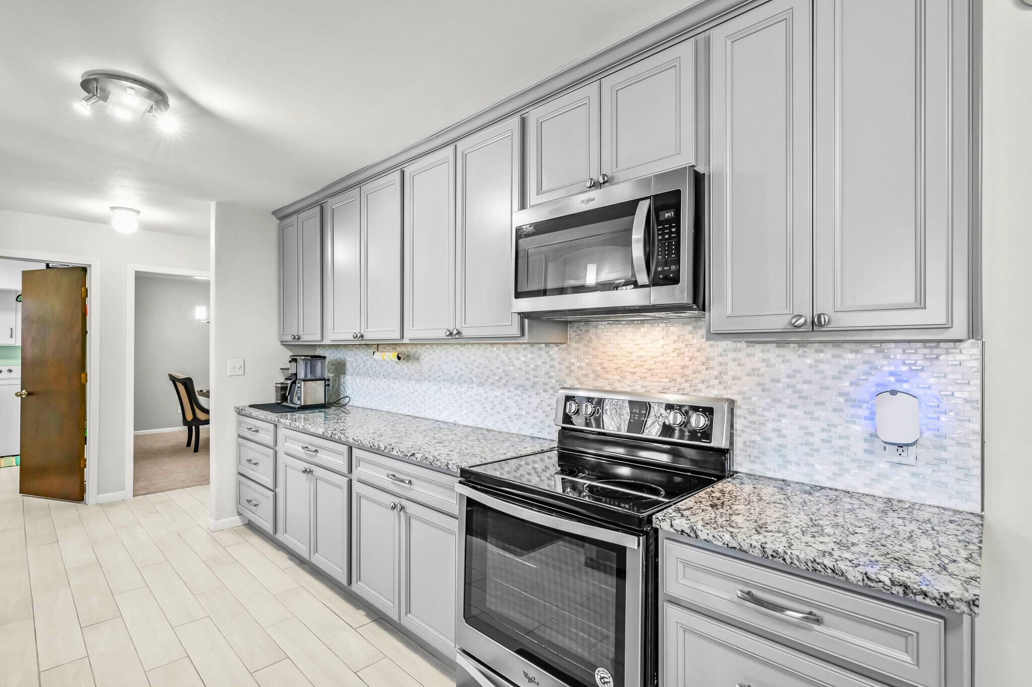 1841 East Vincent Street Property Photo 23