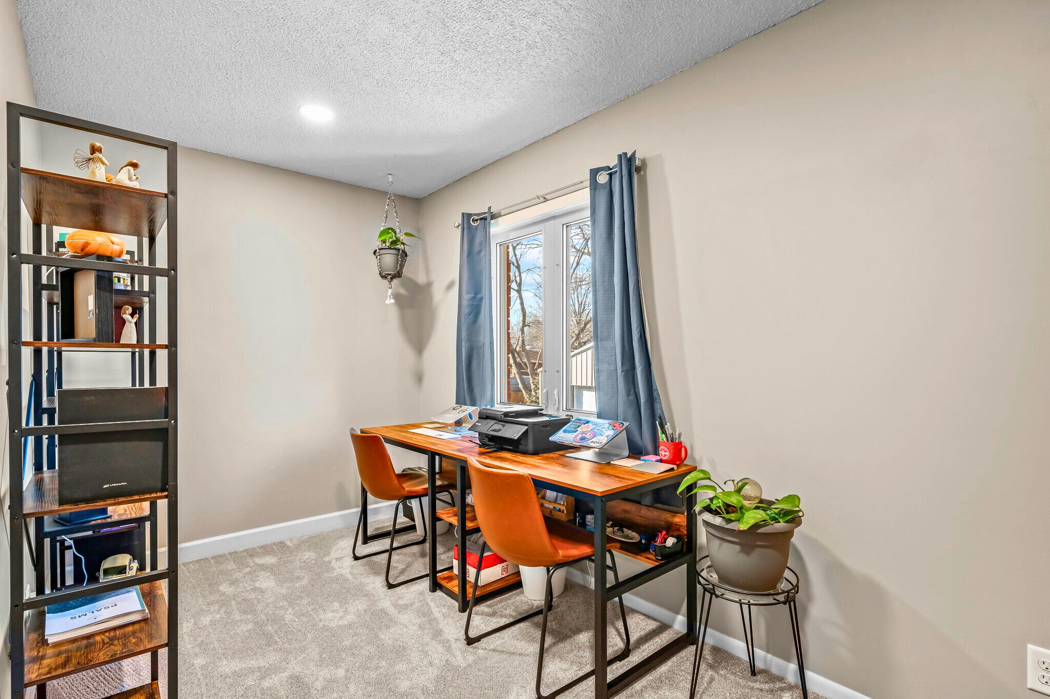 1841 East Vincent Street Property Photo 35