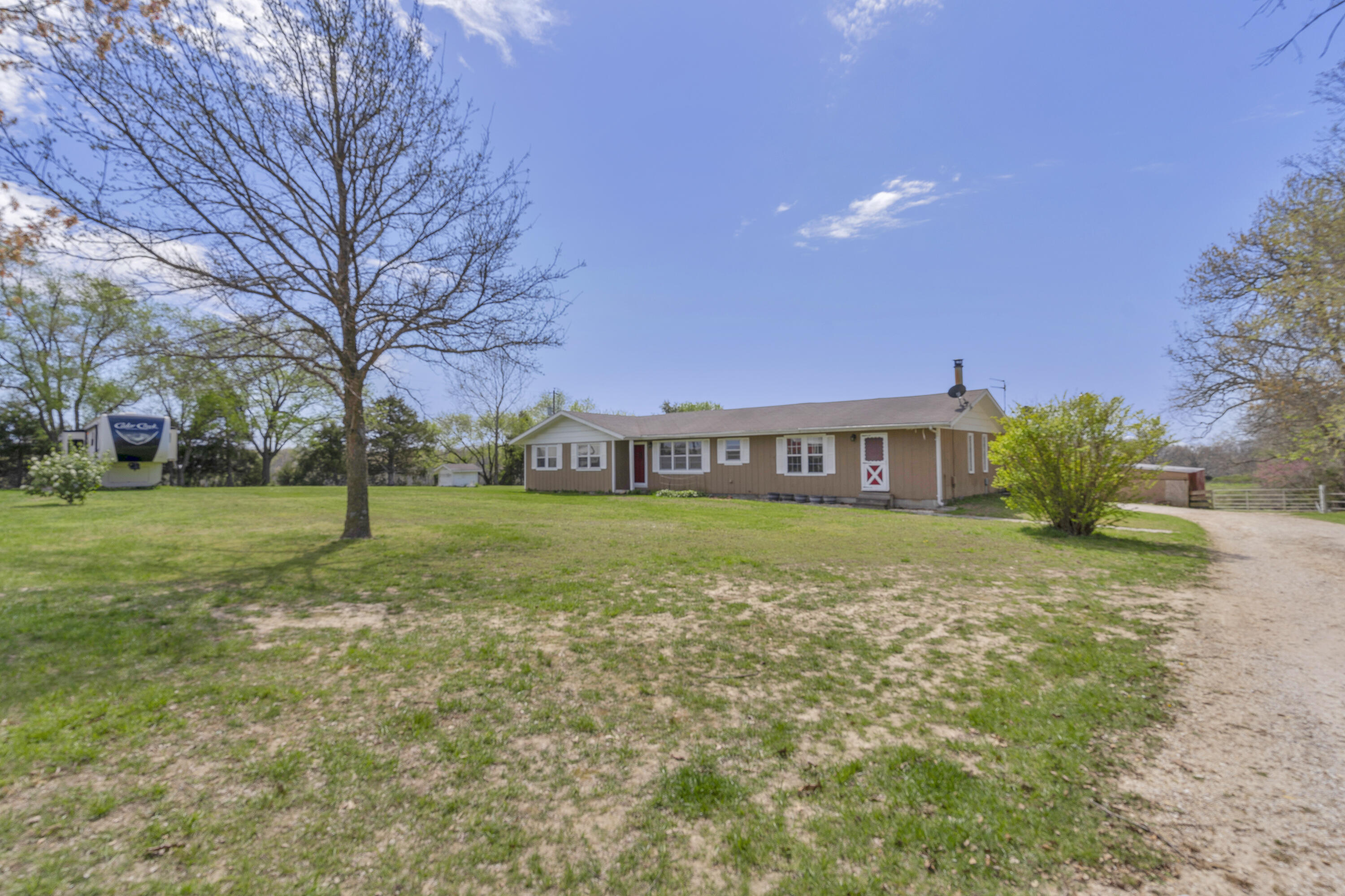 3440 Reed Road Property Photo 3