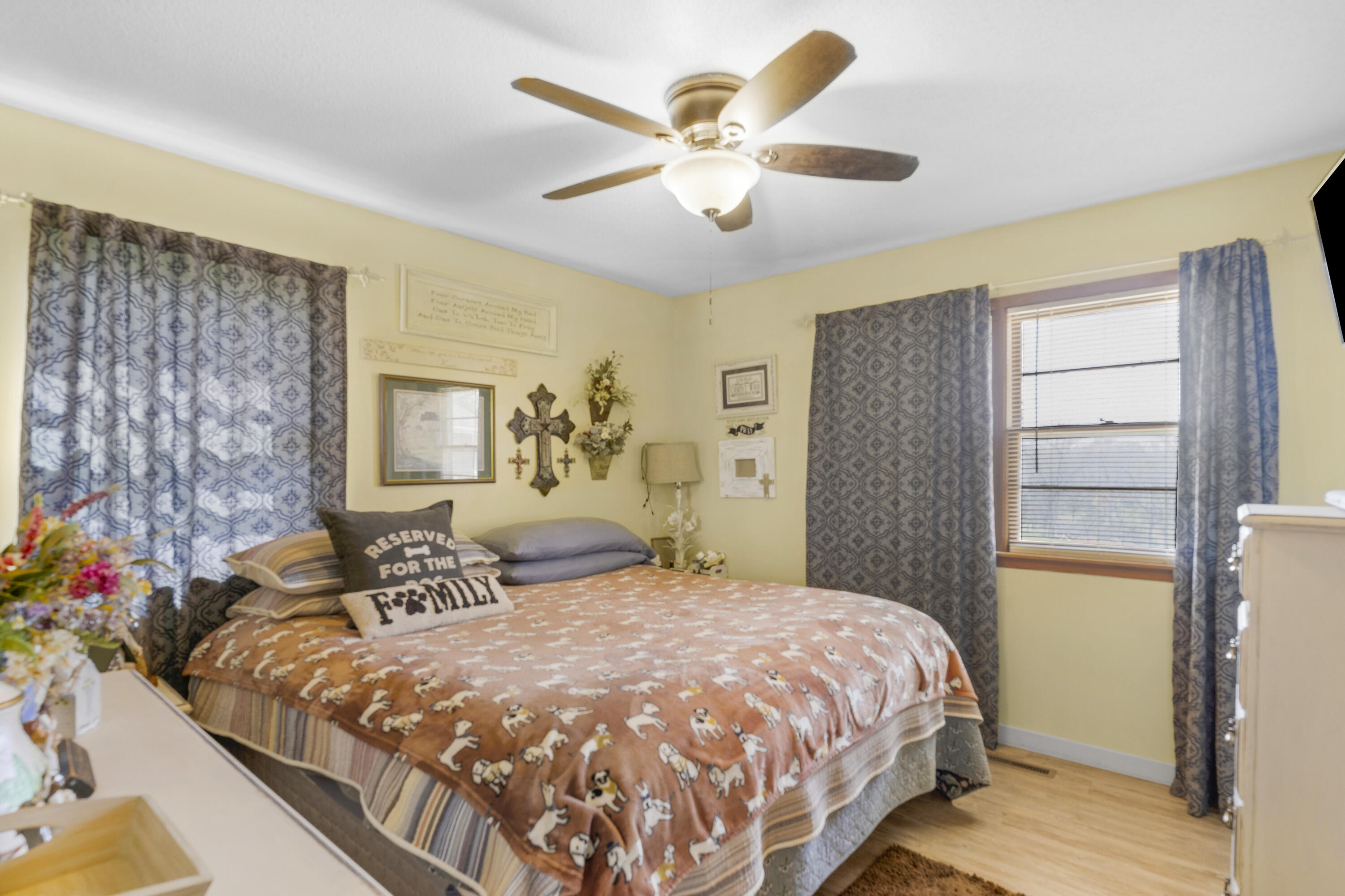 3440 Reed Road Property Photo 16
