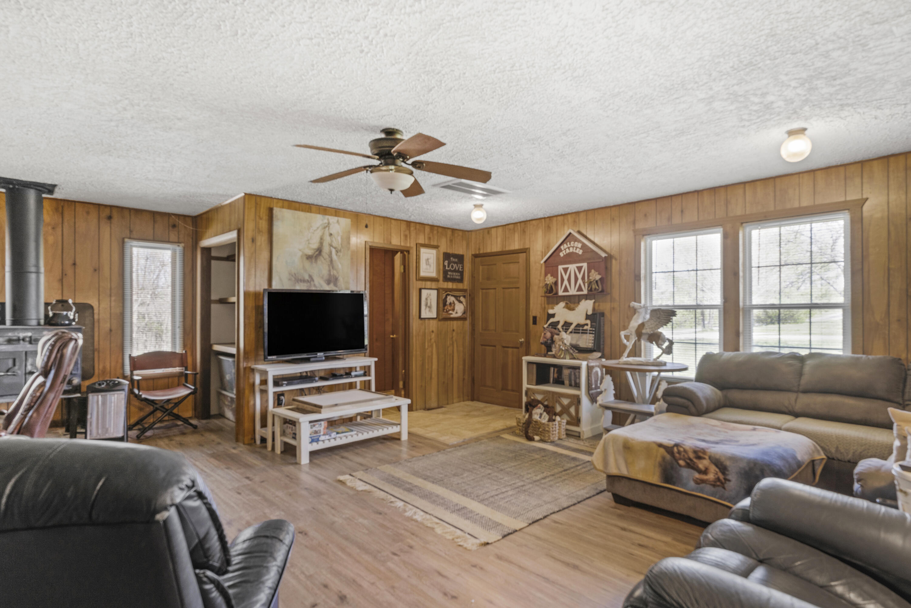 3440 Reed Road Property Photo 26