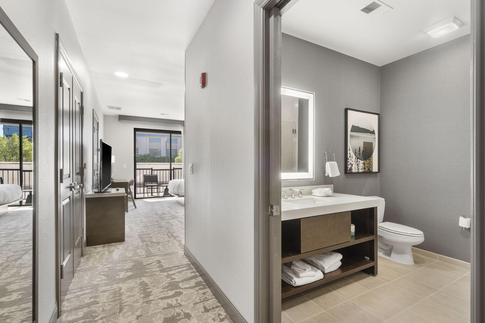 2202 C Branson Landing Boulevard Property Photo 2