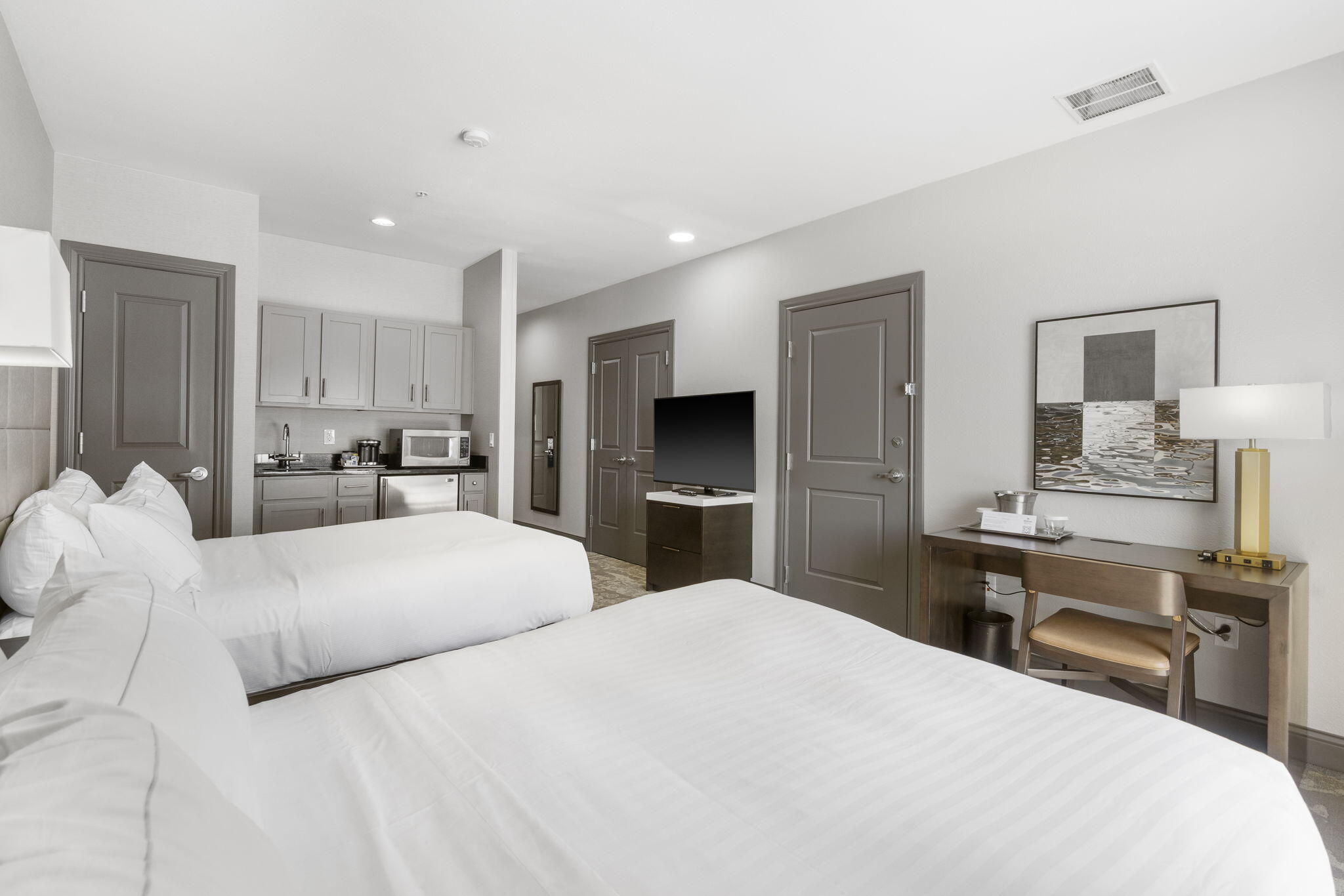 2202 C Branson Landing Boulevard Property Photo 7