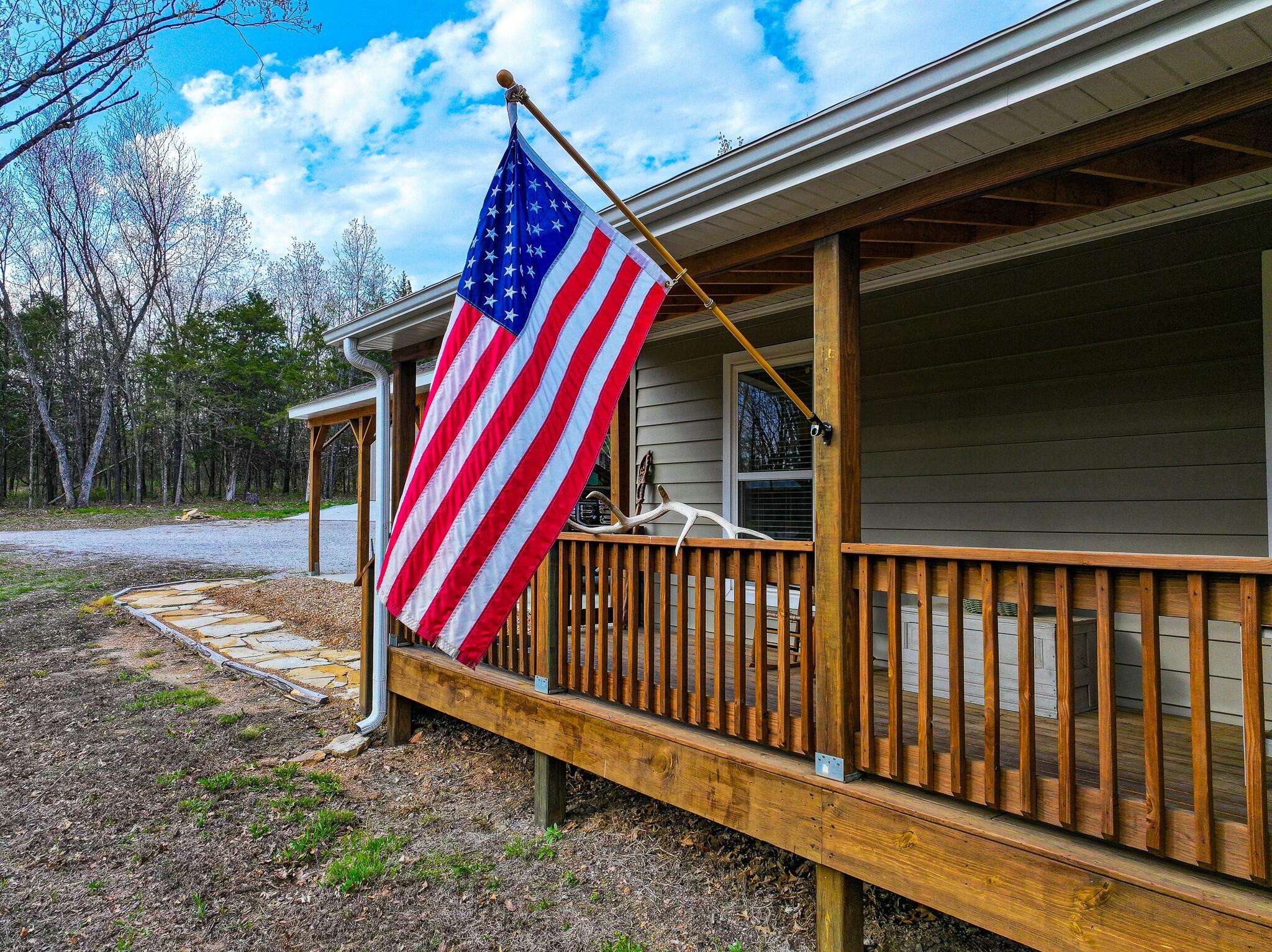 10200 Southeast 1075 Road Property Photo 6