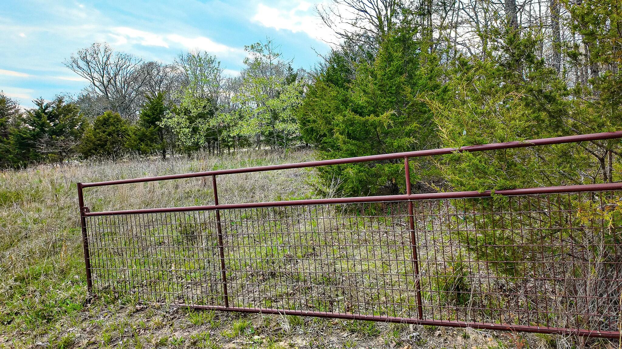 10200 Southeast 1075 Road Property Photo 13