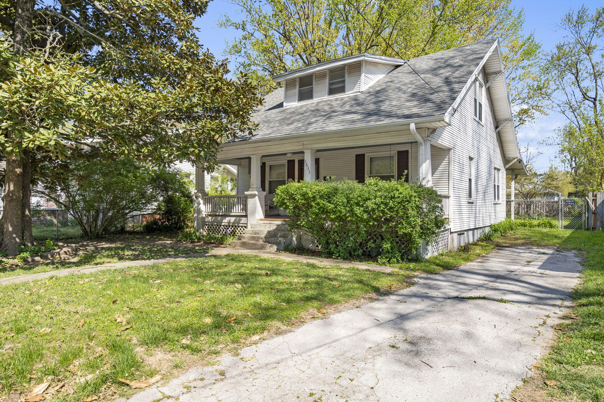 1633 East Lombard Street Property Photo 1