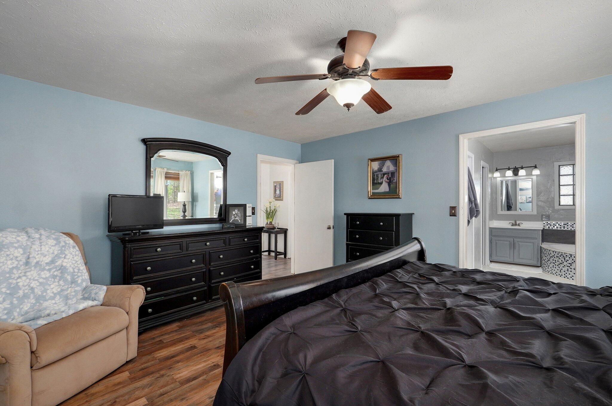 625 Parkwood Drive Property Photo 16