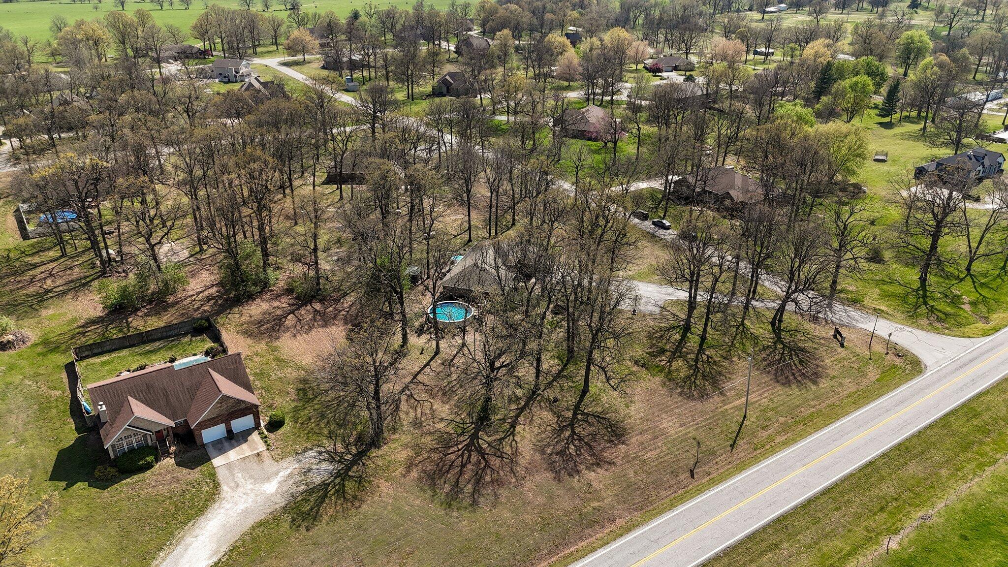 625 Parkwood Drive Property Photo 37