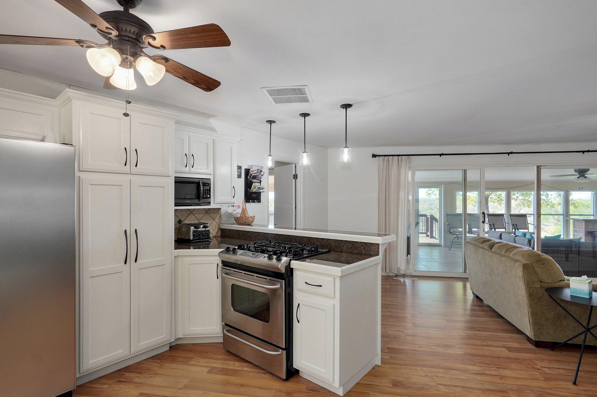 26161 Cedarwood Lane Property Photo 11