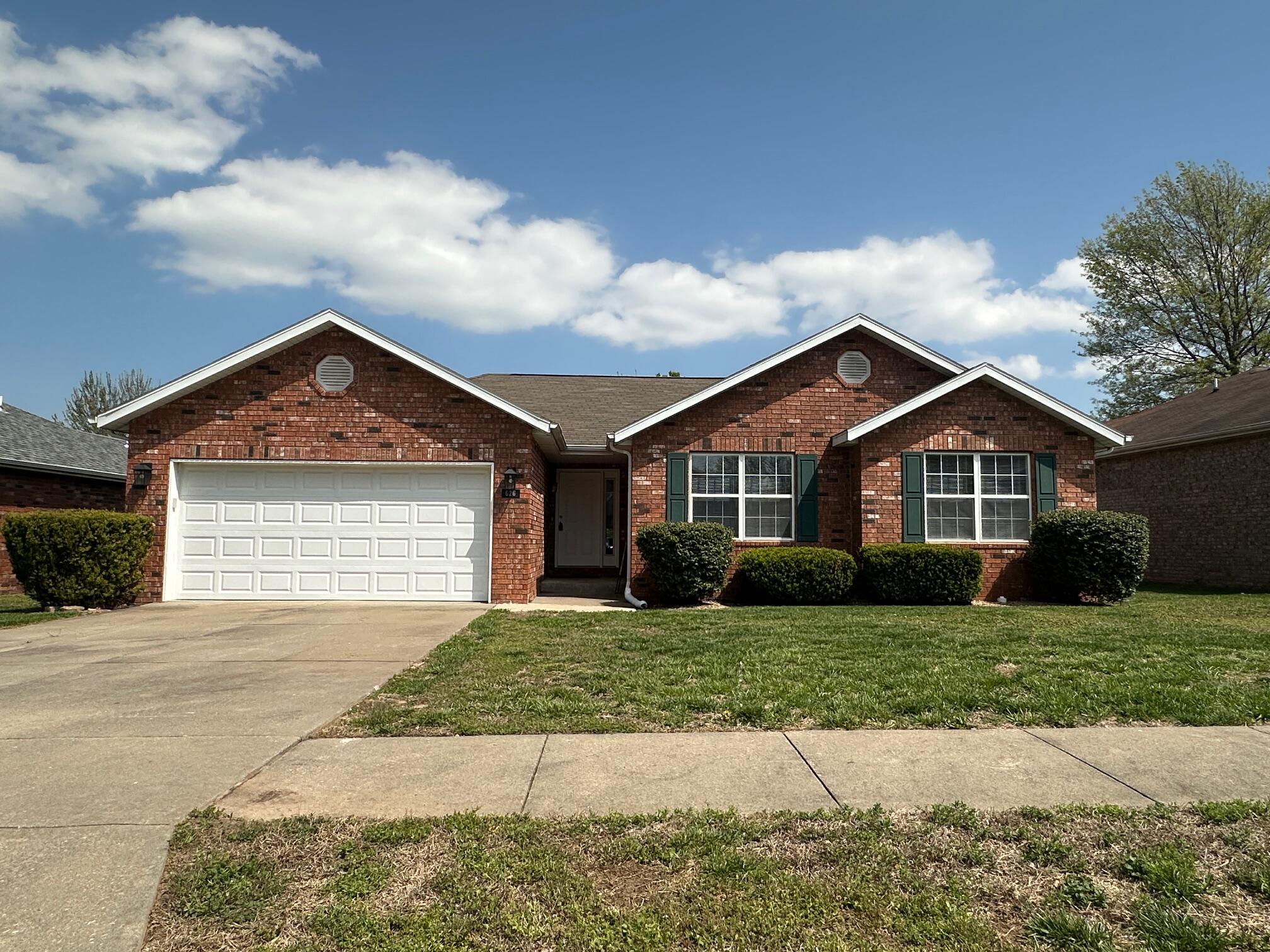 626 South Hazelnut Avenue Property Photo
