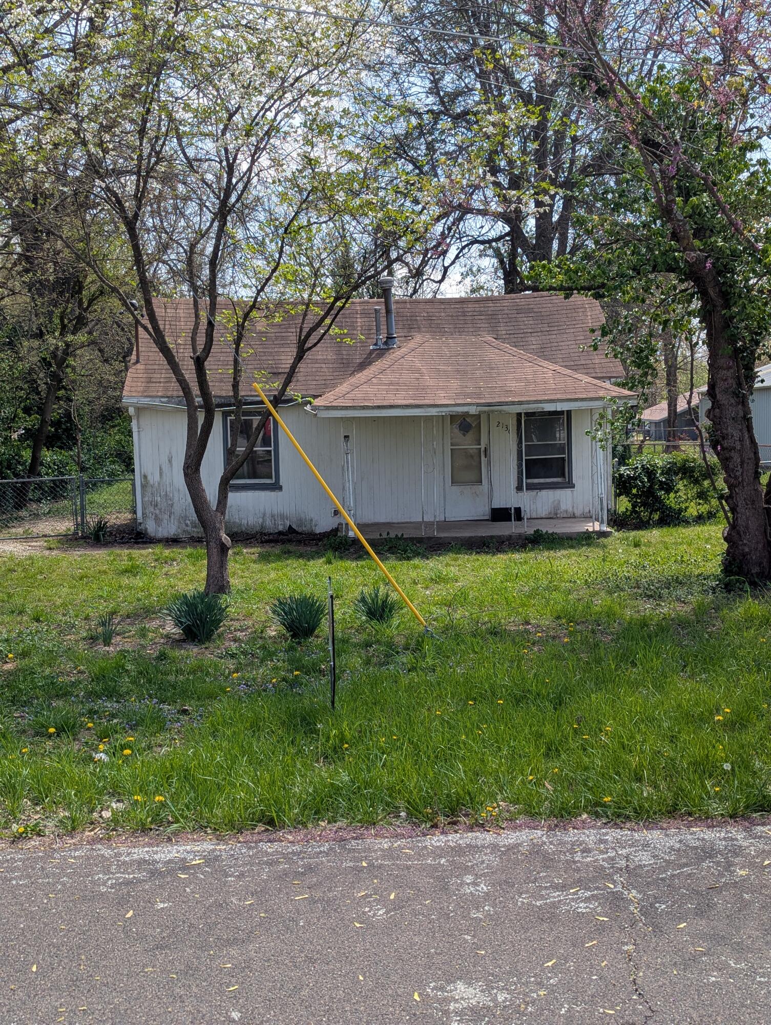 2136 West Central Street Property Photo