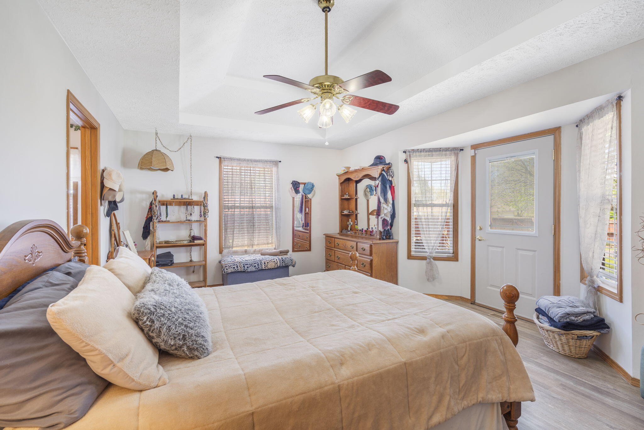 5363 Cloverdale Lane Property Photo 17