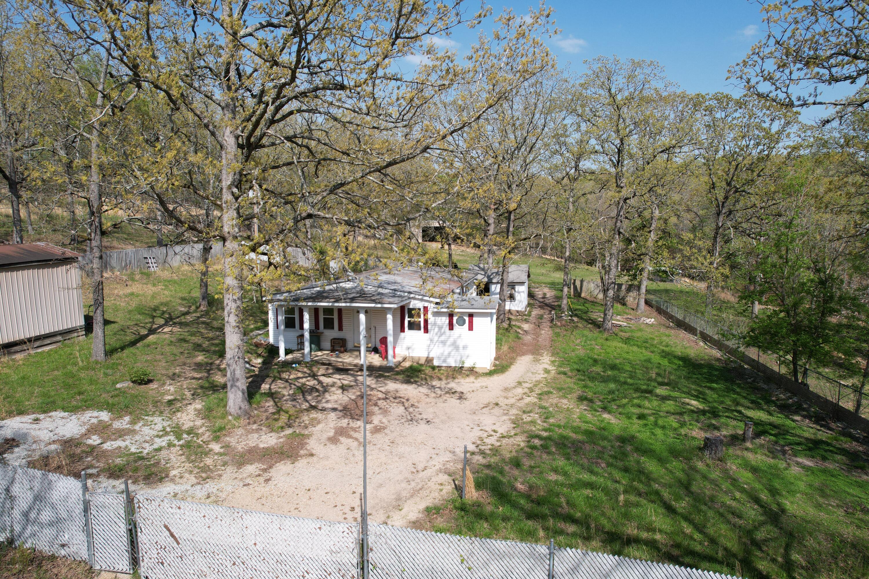 1002 County Road 537 Property Photo 5