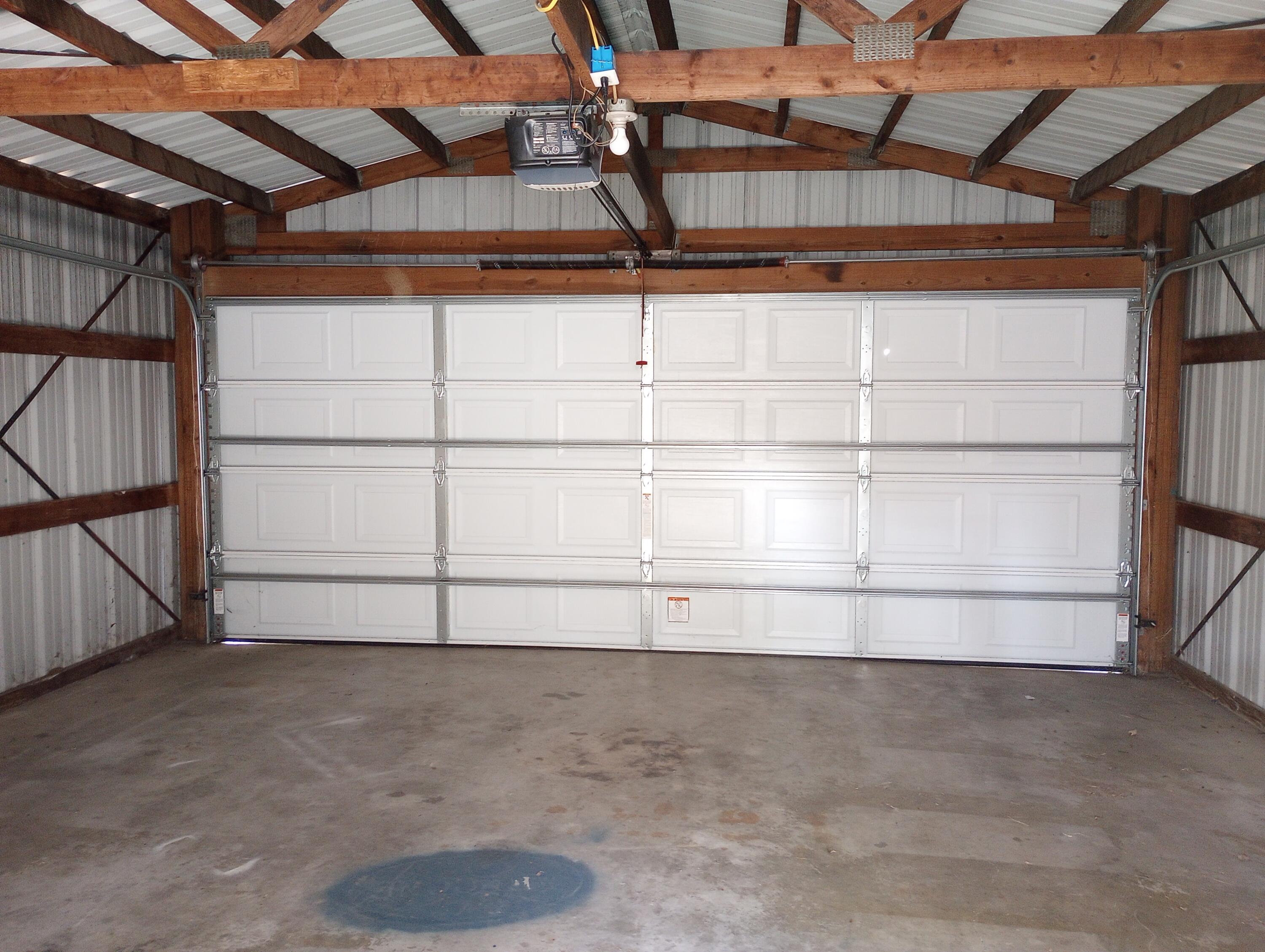 215 North Central Avenue Property Photo 14