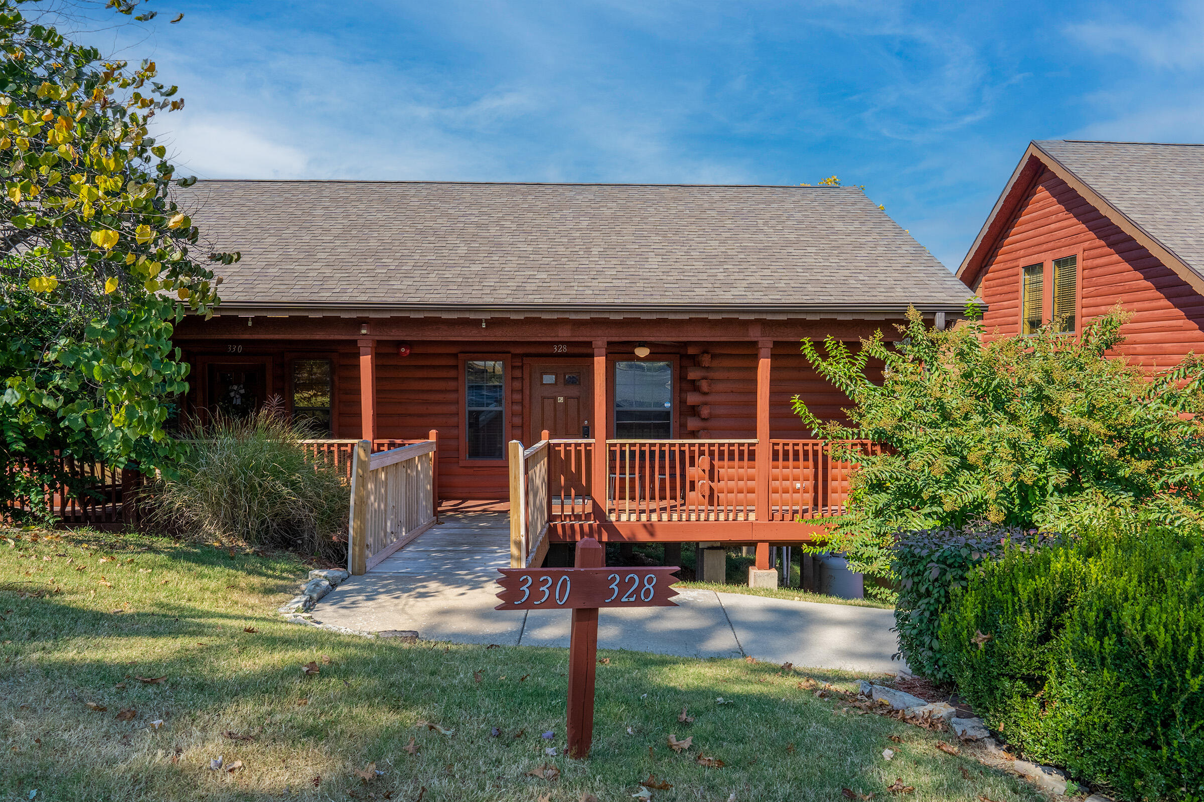 328 Summer Drive Property Photo 1