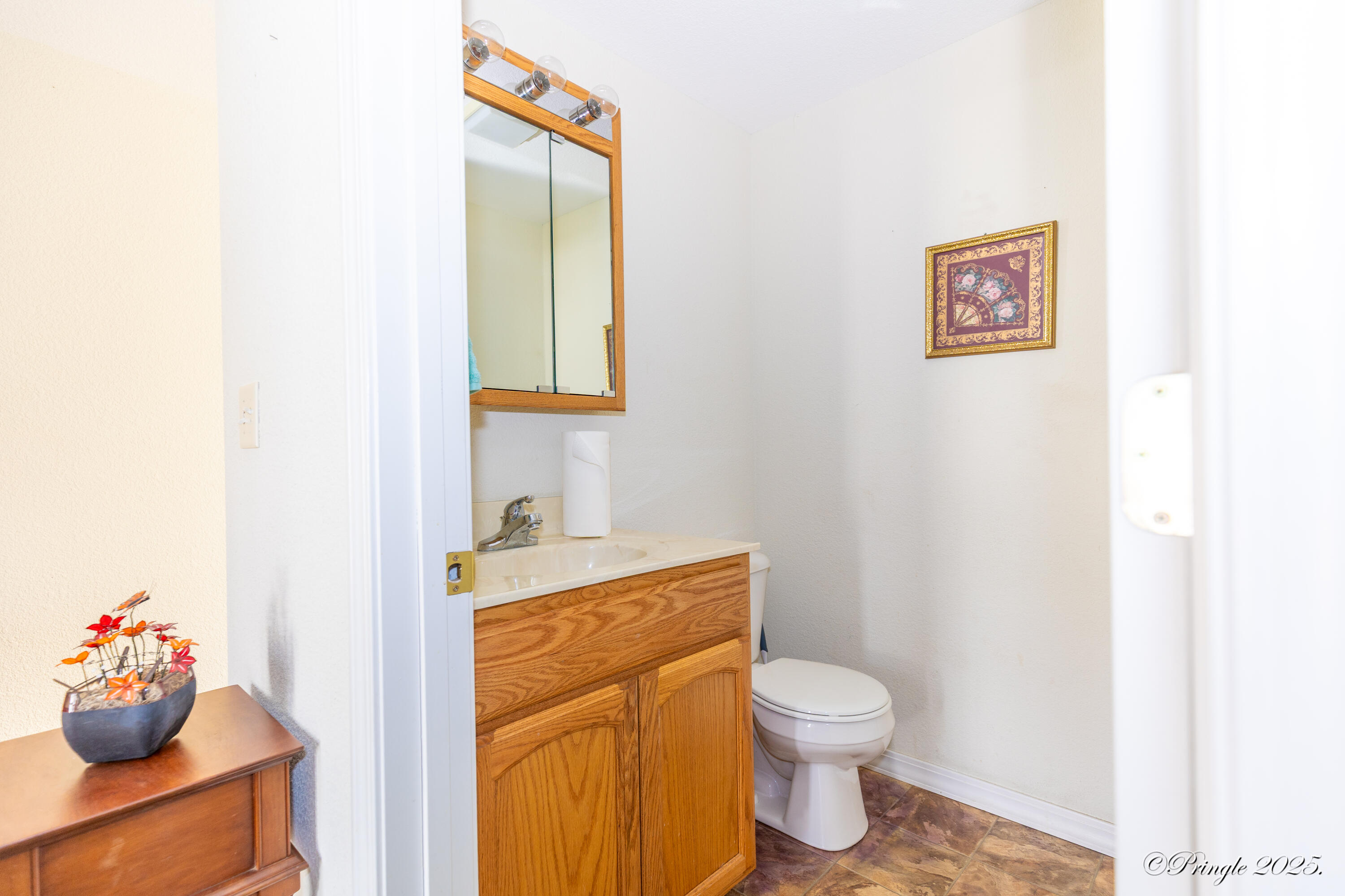 1302 West 1st Street Property Photo 54