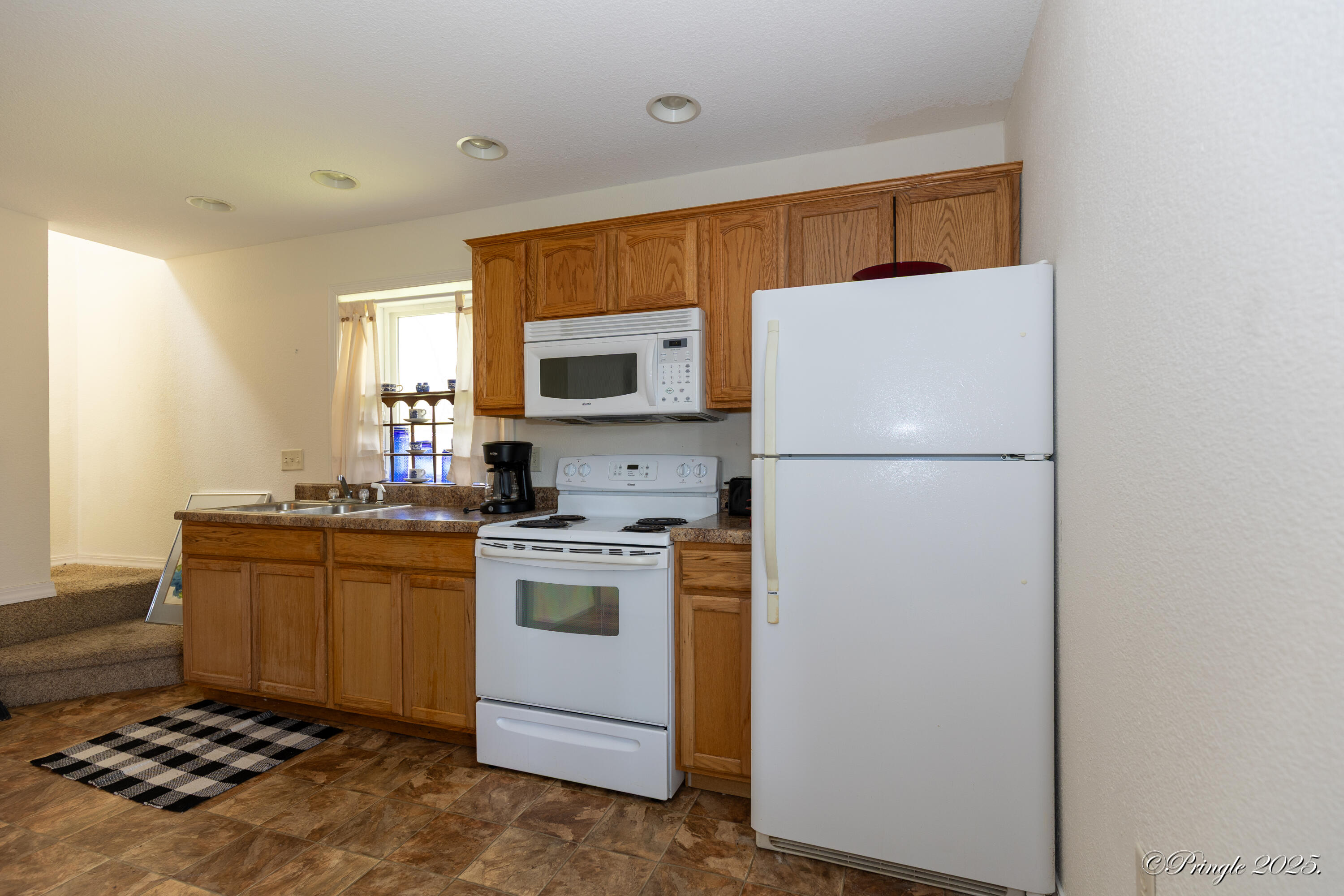 1302 West 1st Street Property Photo 55