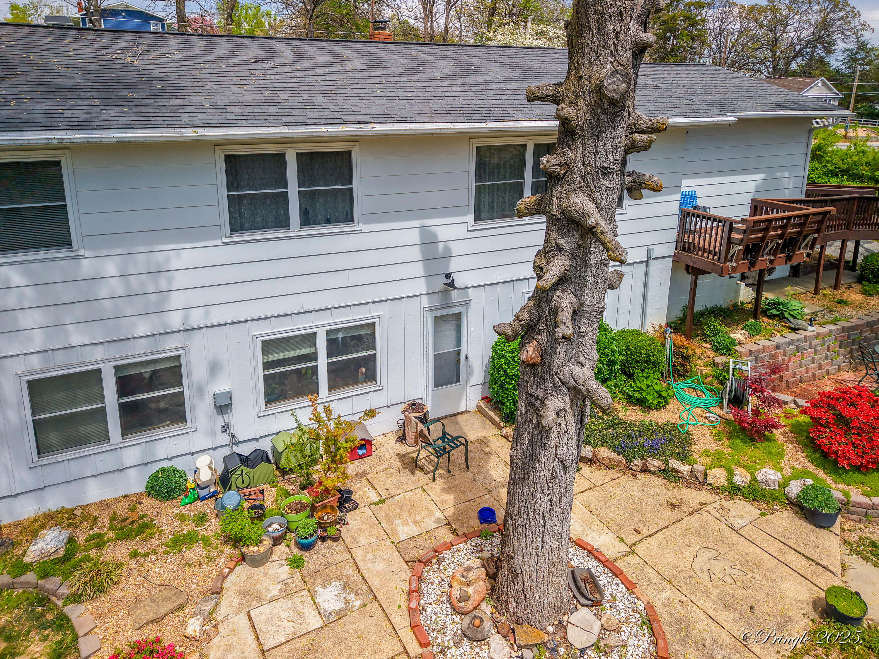 1302 West 1st Street Property Photo 68
