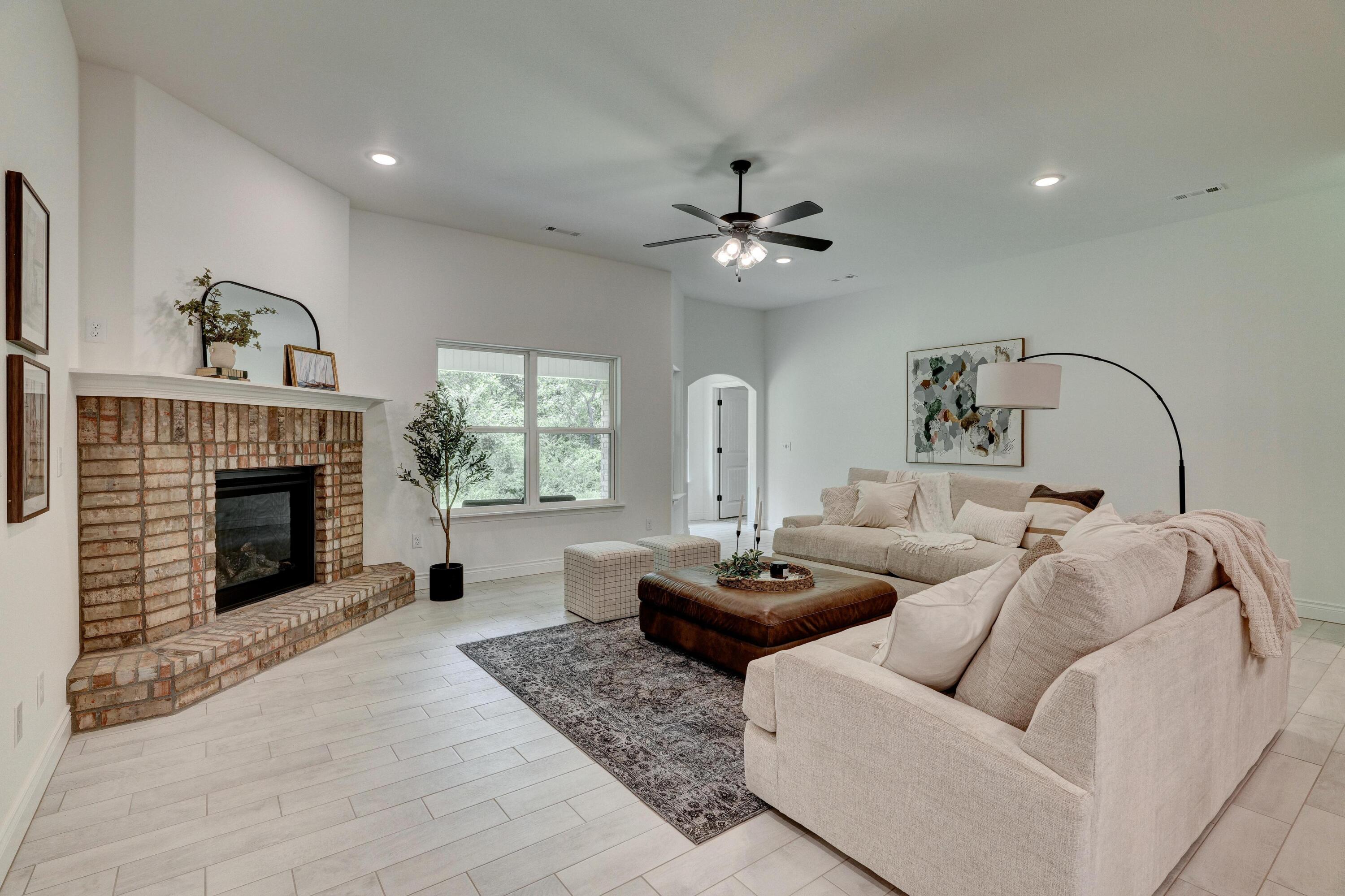 5214 South April Court Property Photo 13