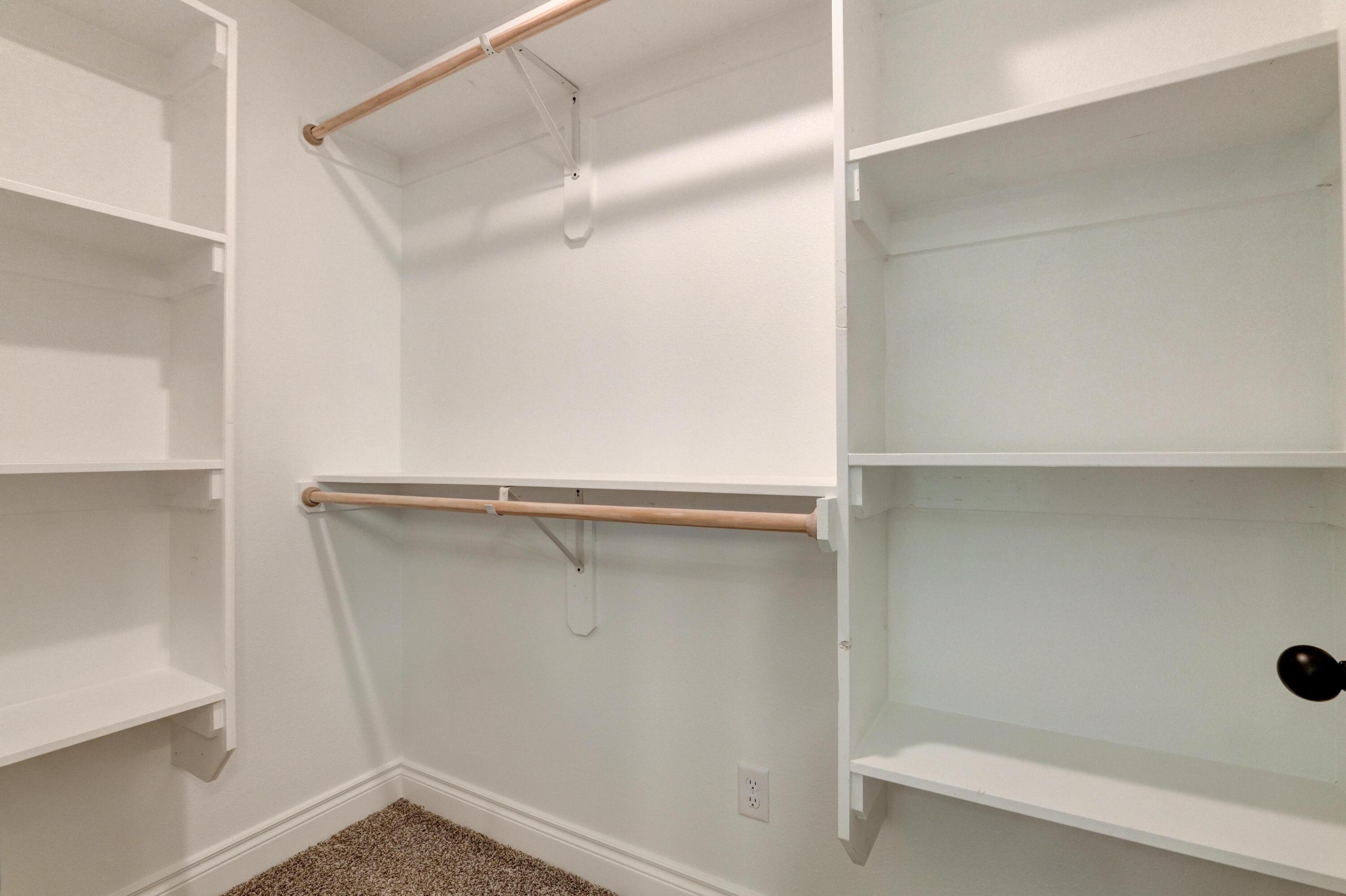 5214 South April Court Property Photo 22