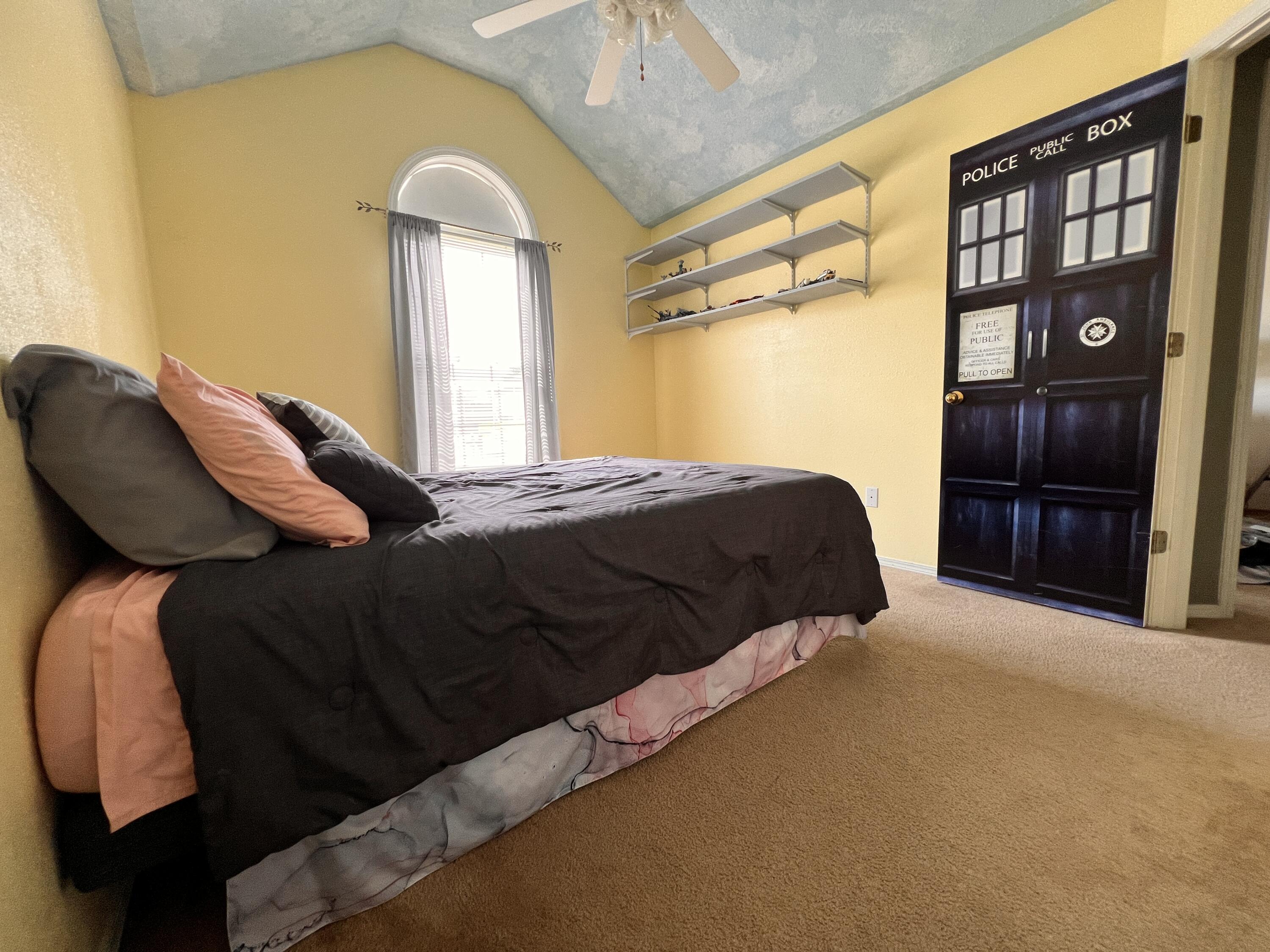 418 North Harrington Drive Property Photo 10