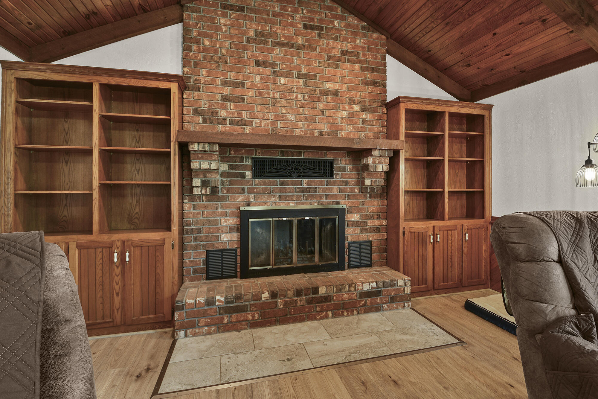 929 Meadowview Drive Property Photo 9