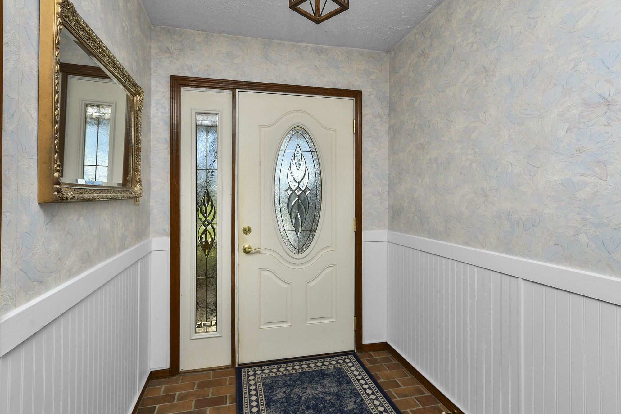 929 Meadowview Drive Property Photo 10