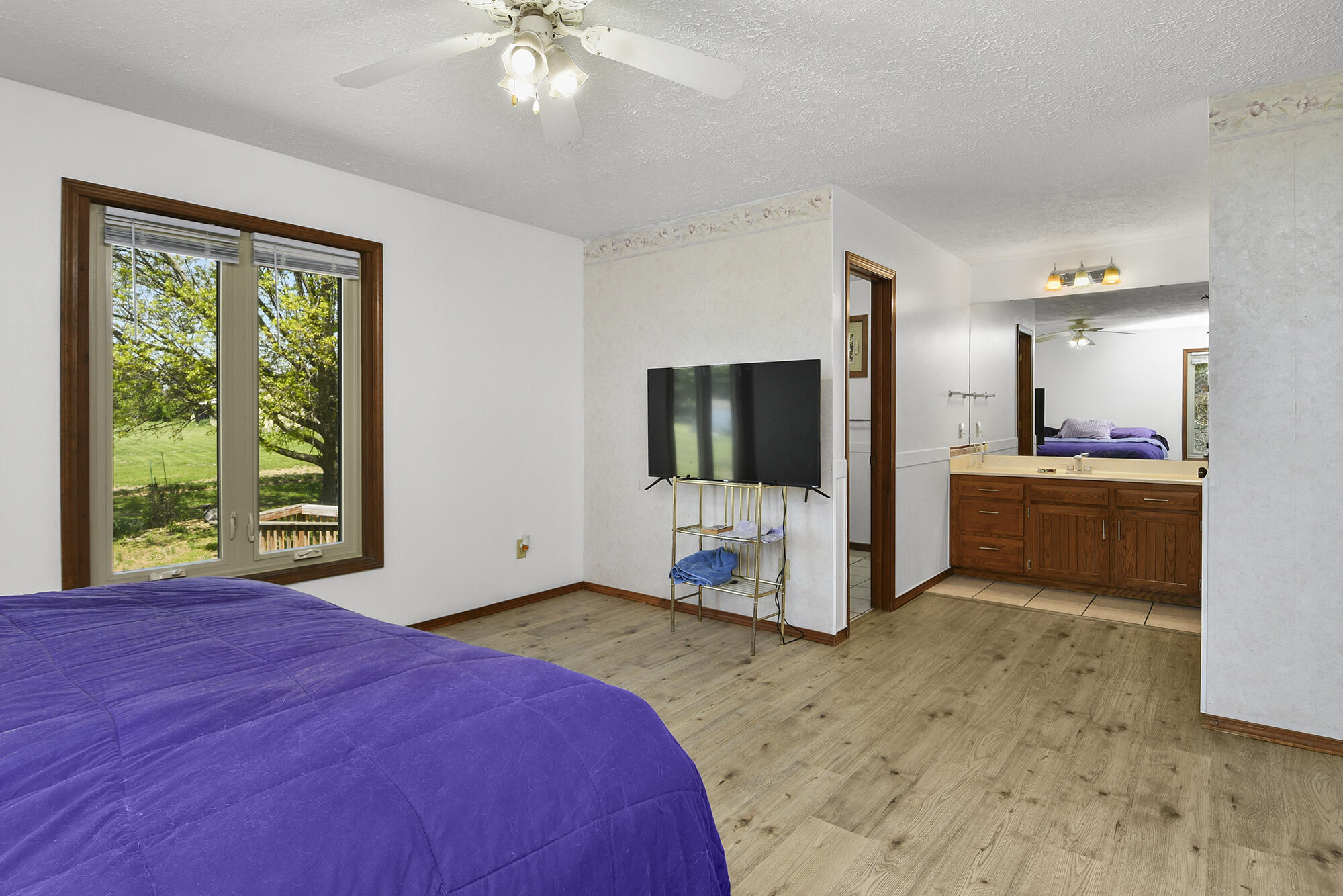 929 Meadowview Drive Property Photo 22