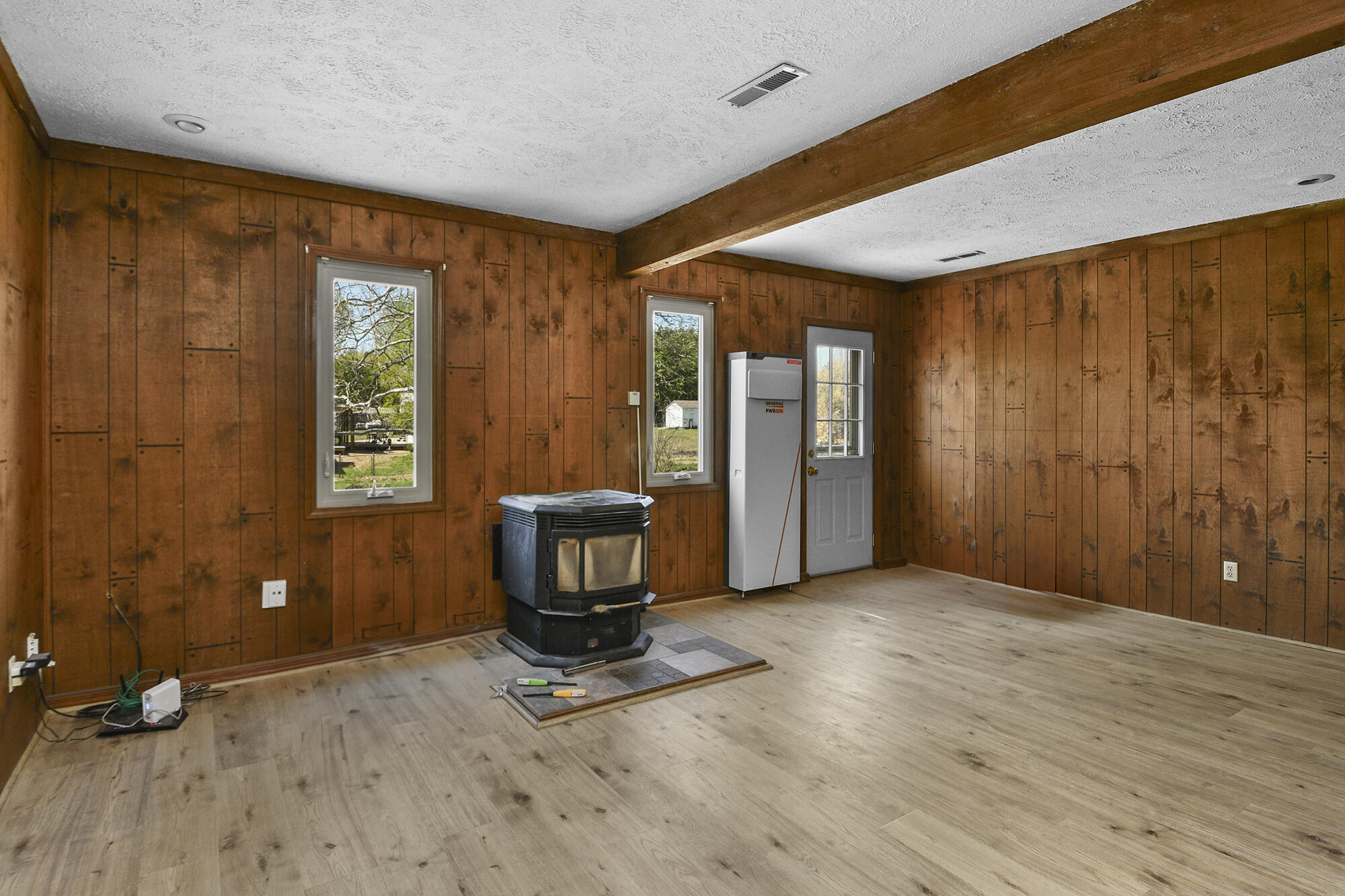 929 Meadowview Drive Property Photo 32