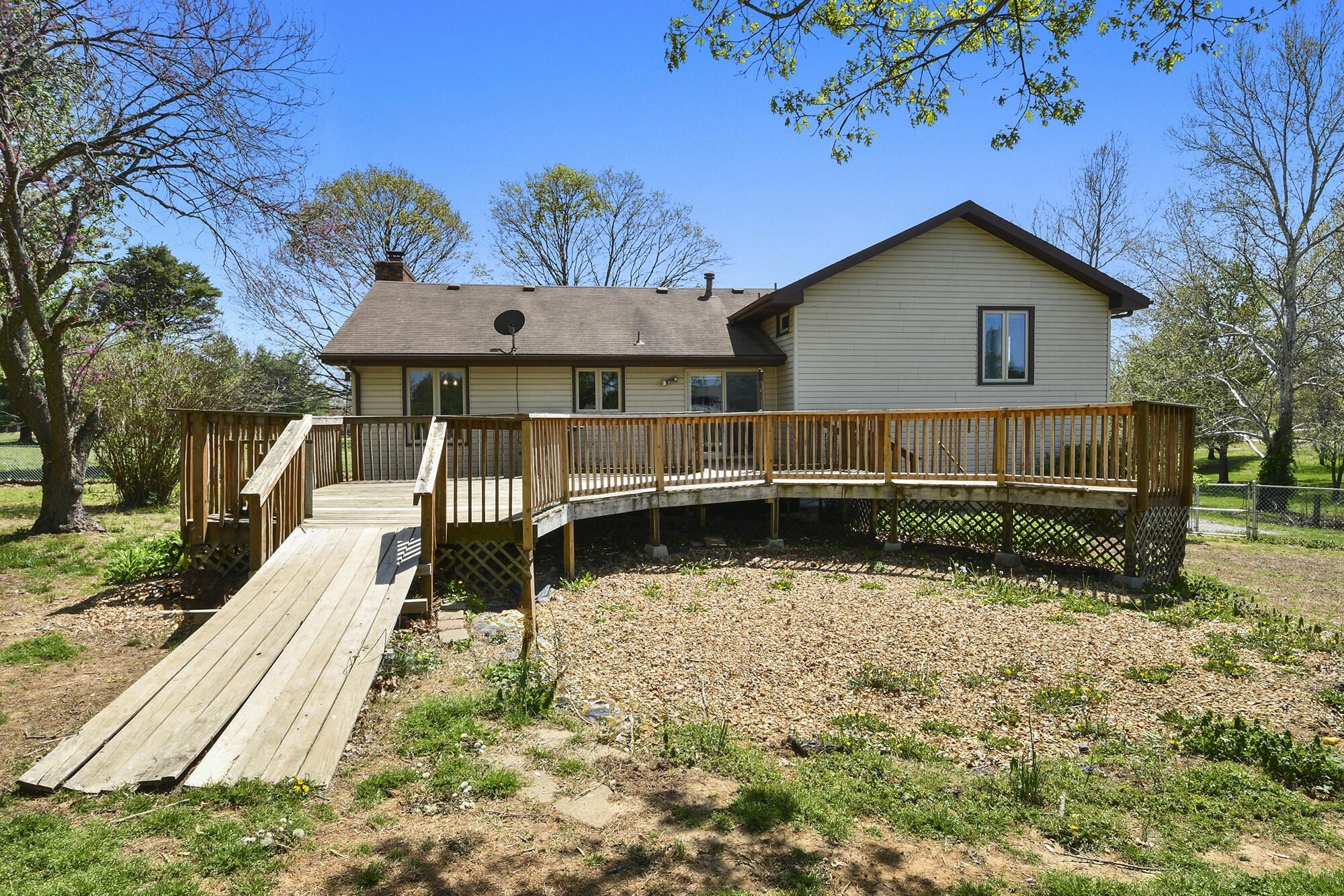 929 Meadowview Drive Property Photo 44
