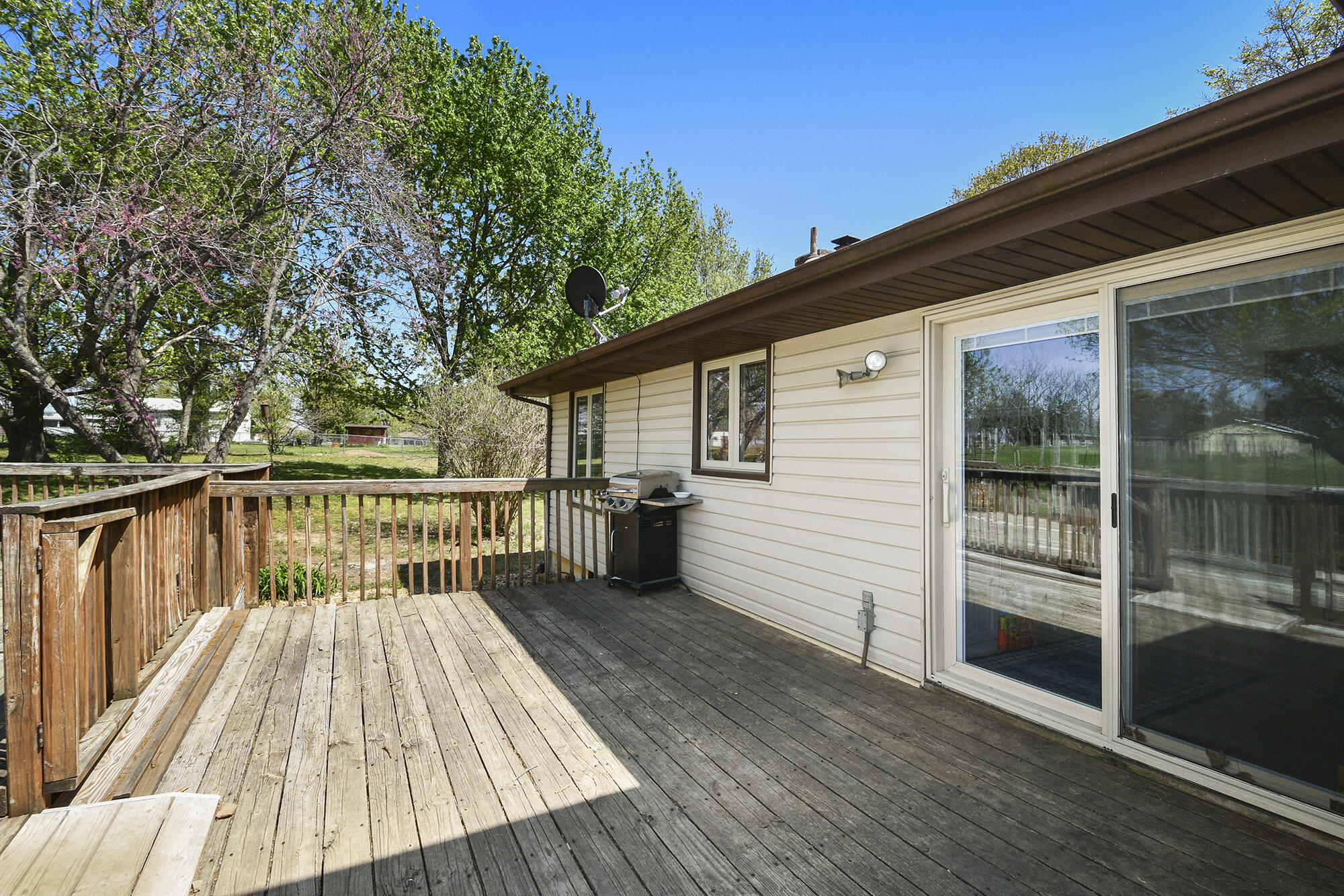 929 Meadowview Drive Property Photo 45