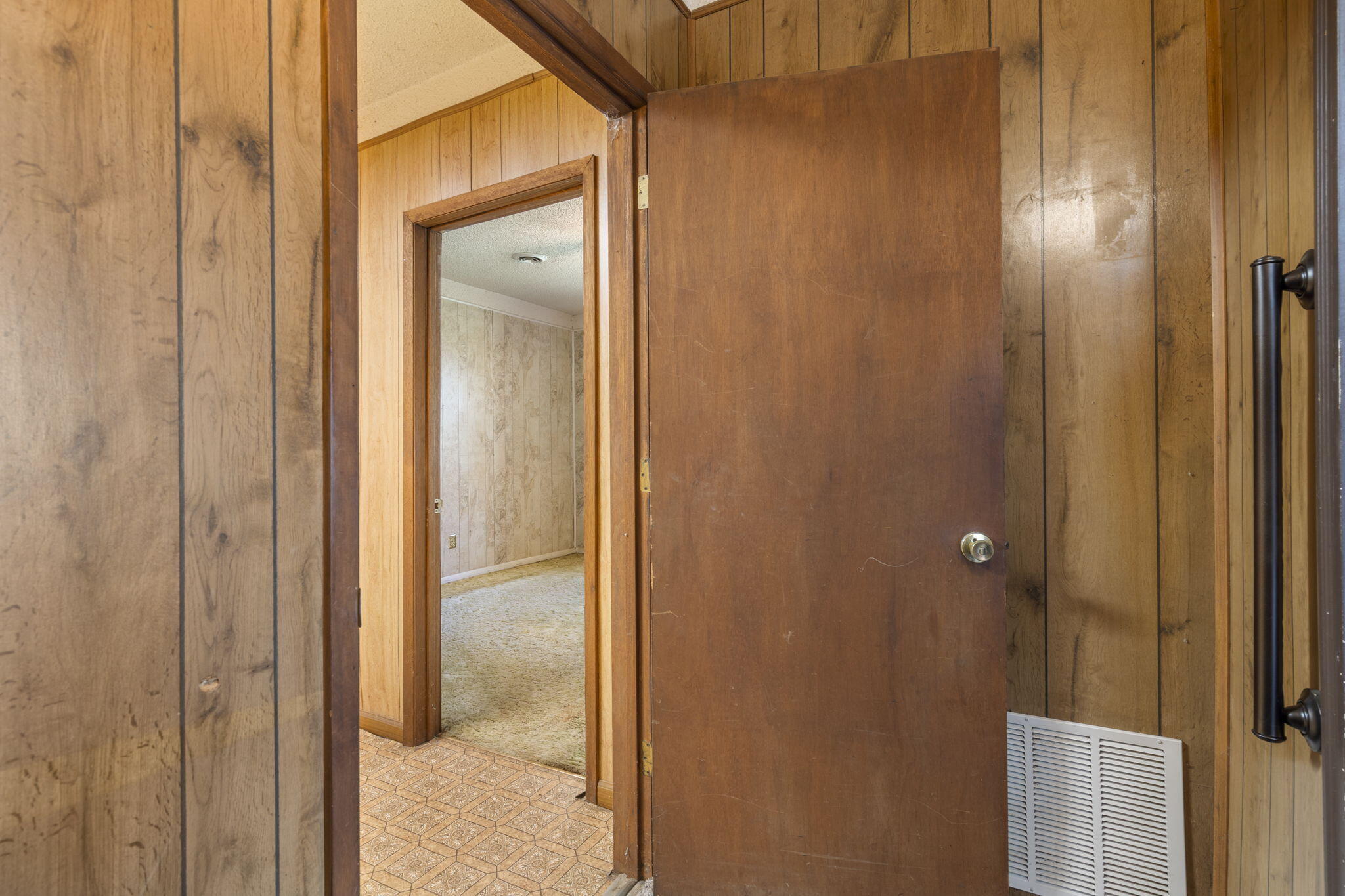 21350 Lawrence 1120 Property Photo 30