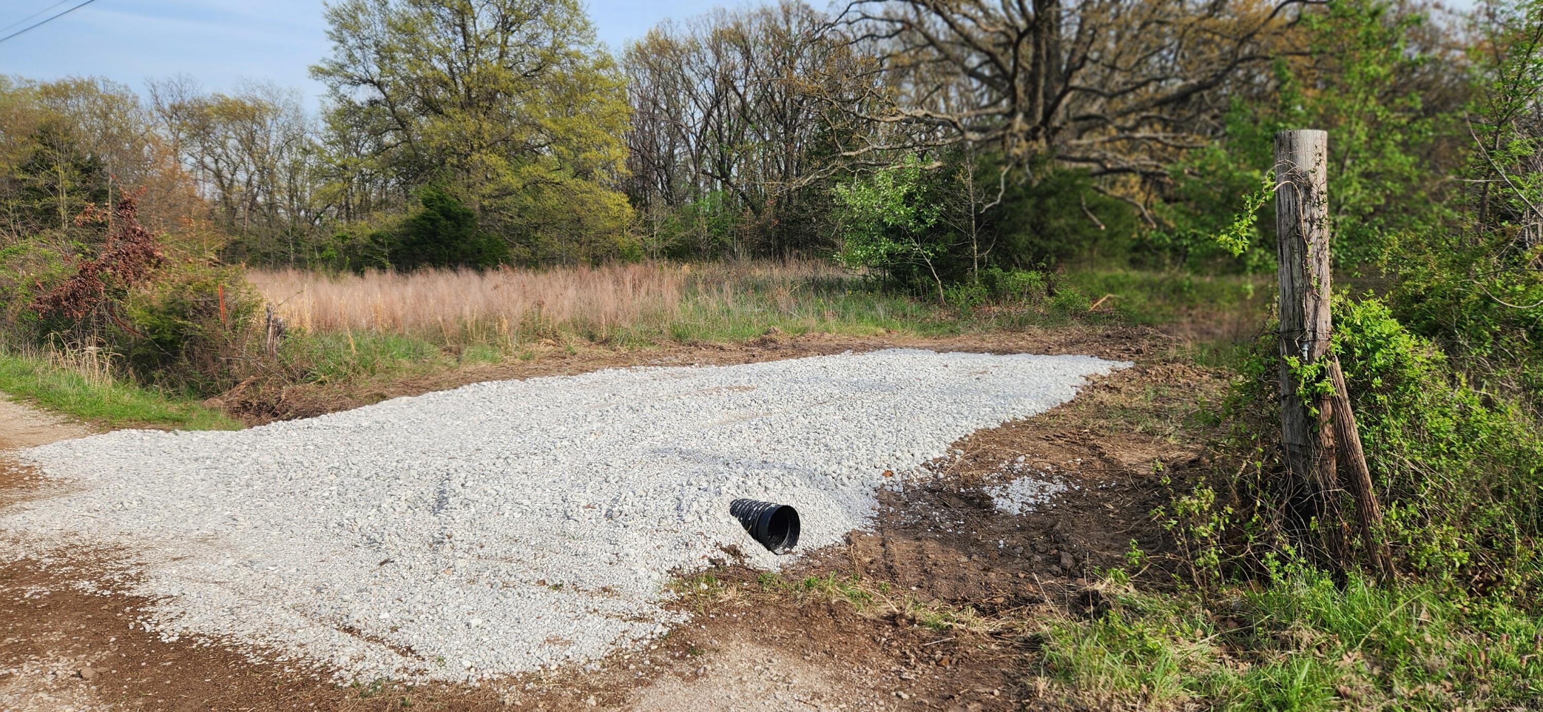 0004 #a South 1453 Road Property Photo 6