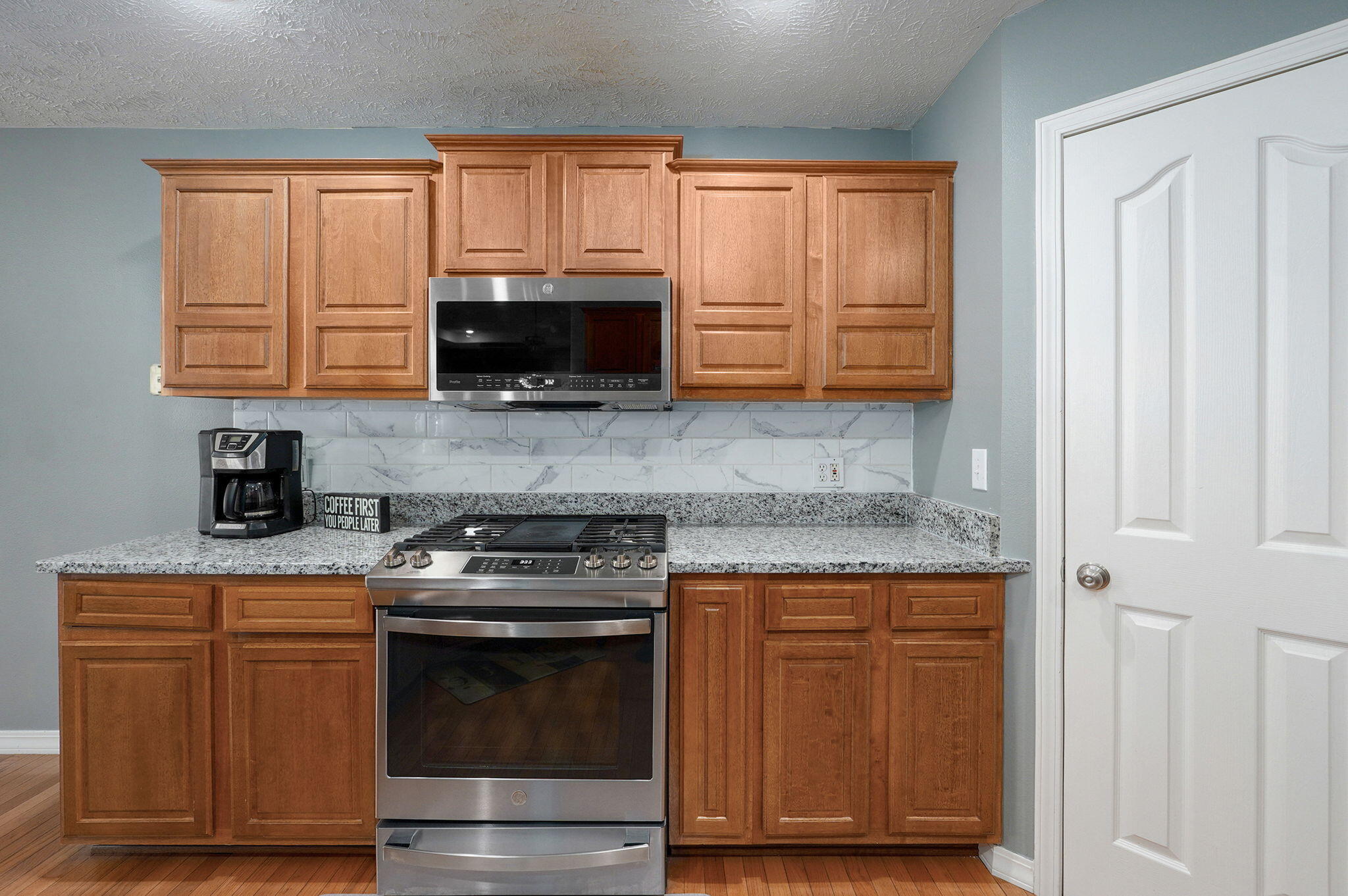 334 South Yellowwood Drive Property Photo 13