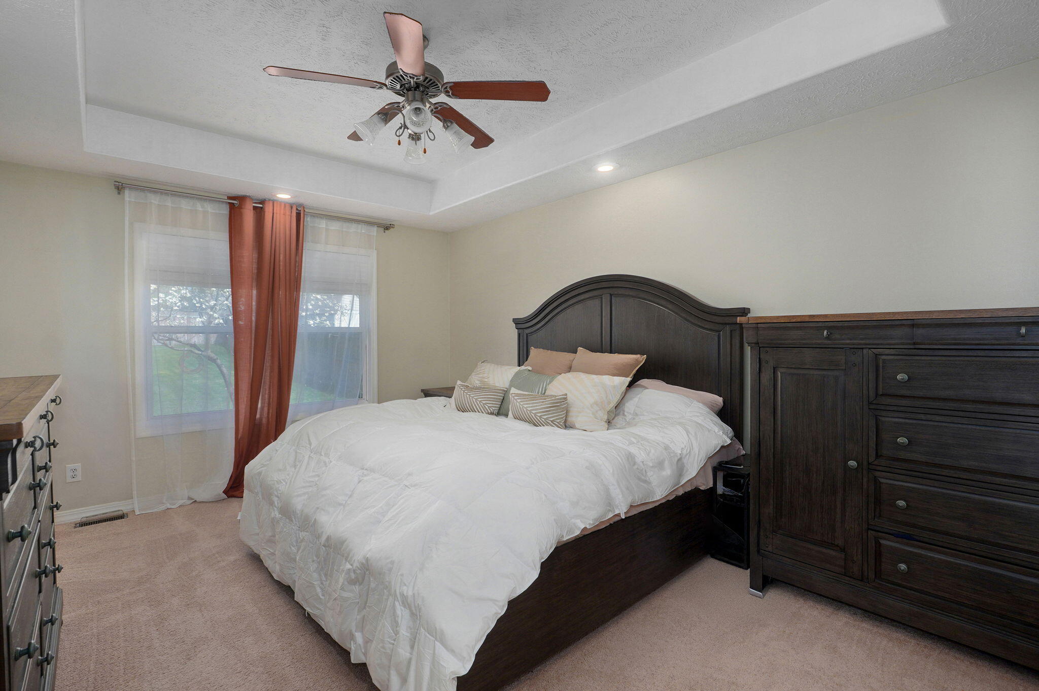 334 South Yellowwood Drive Property Photo 16