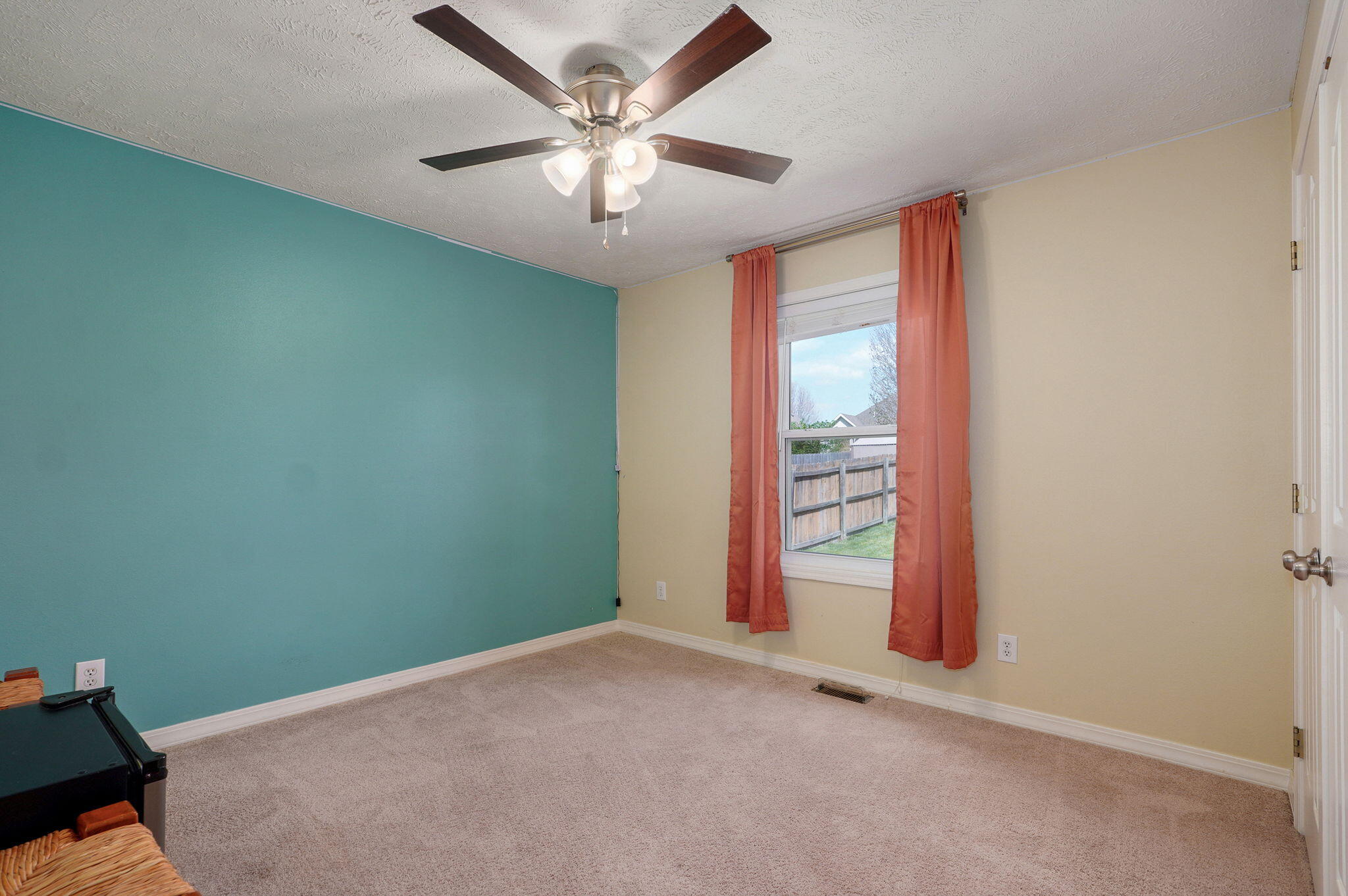334 South Yellowwood Drive Property Photo 21