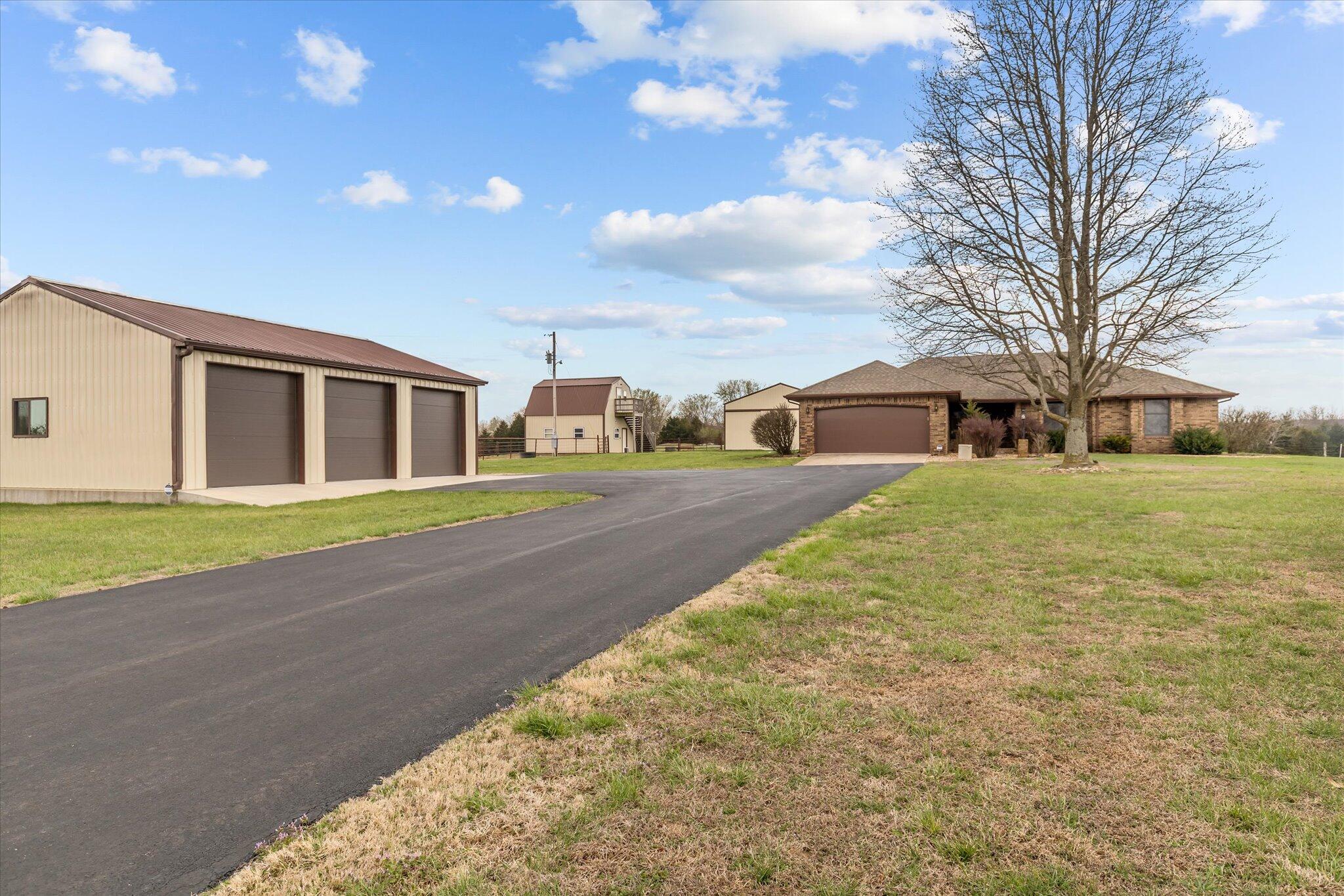 2182 West State Highway Cc Property Photo