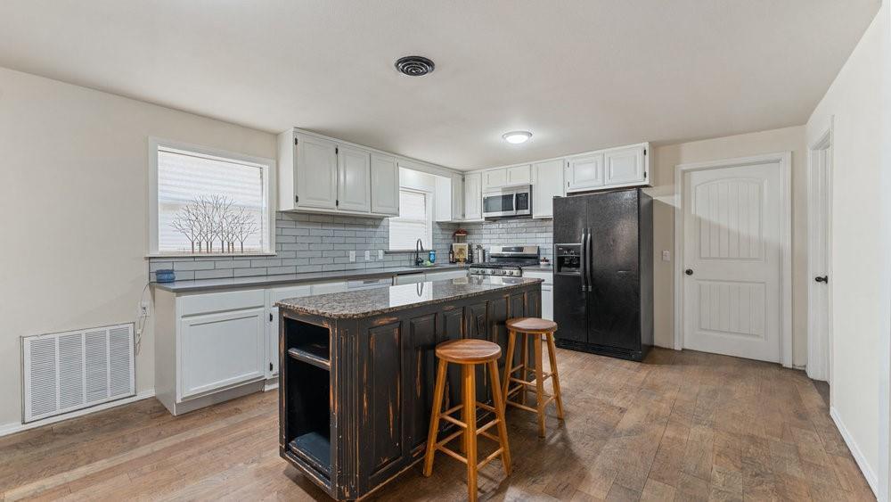 327 Pendergraft Road Property Photo 8