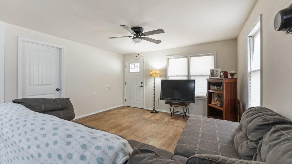327 Pendergraft Road Property Photo 9