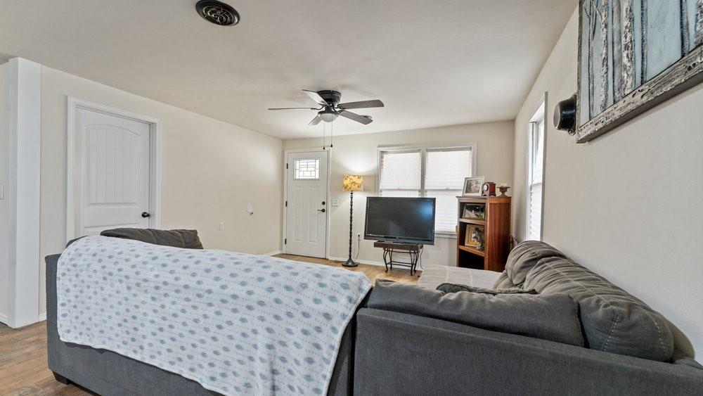 327 Pendergraft Road Property Photo 10