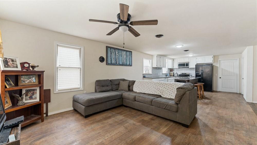 327 Pendergraft Road Property Photo 13