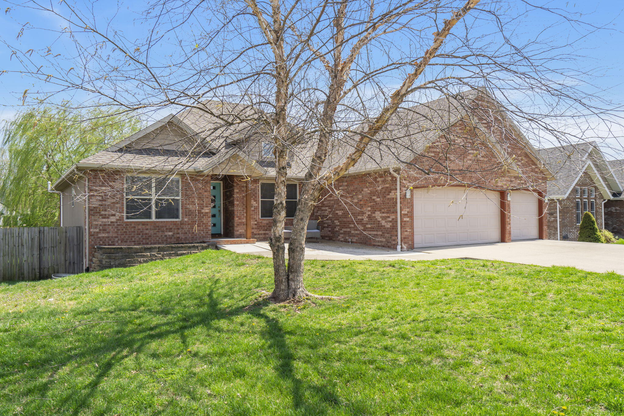 200 Meadowlark Property Photo 3